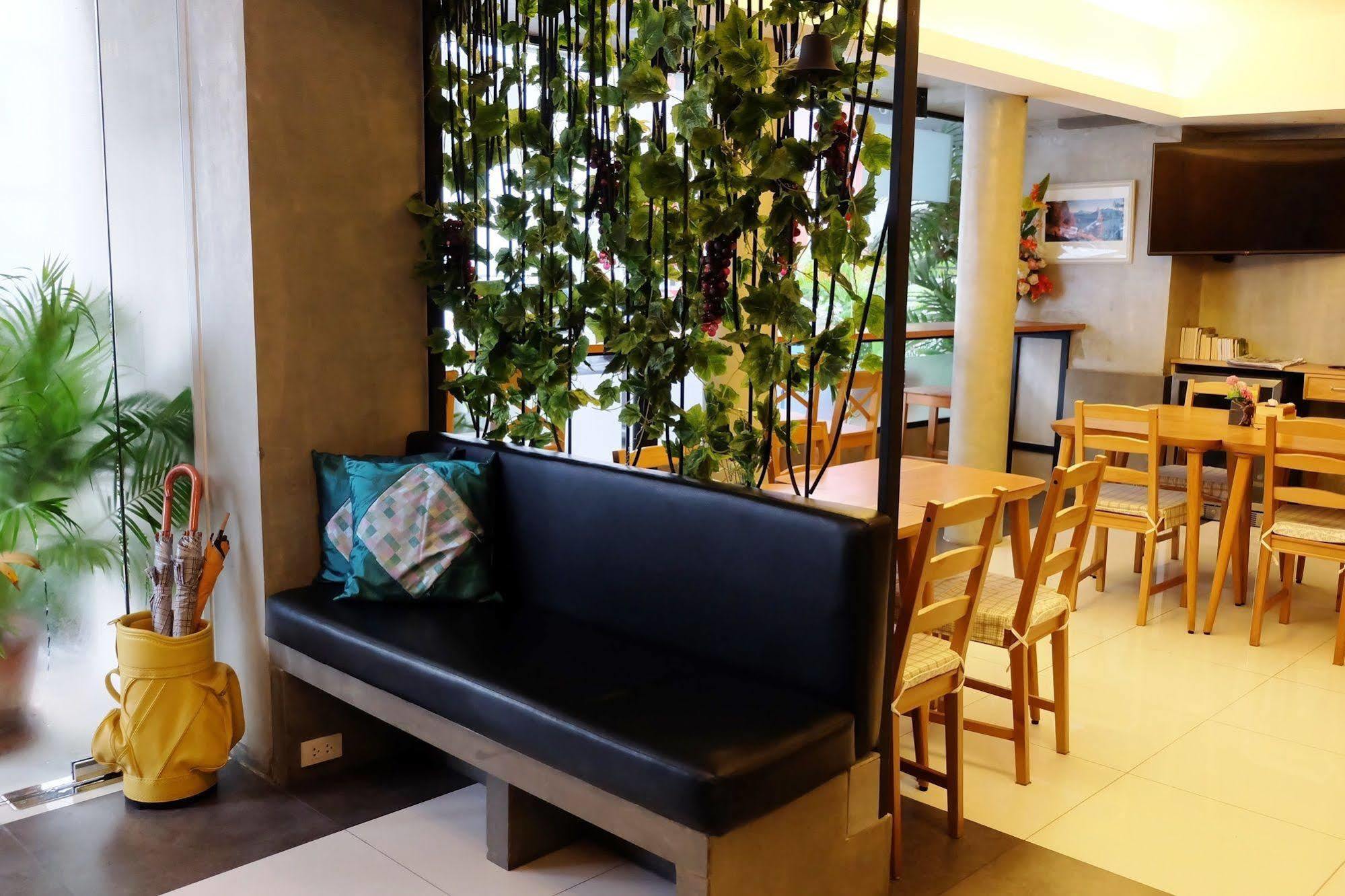 Hotel Cozy@9hotel&kitchen Bangkok