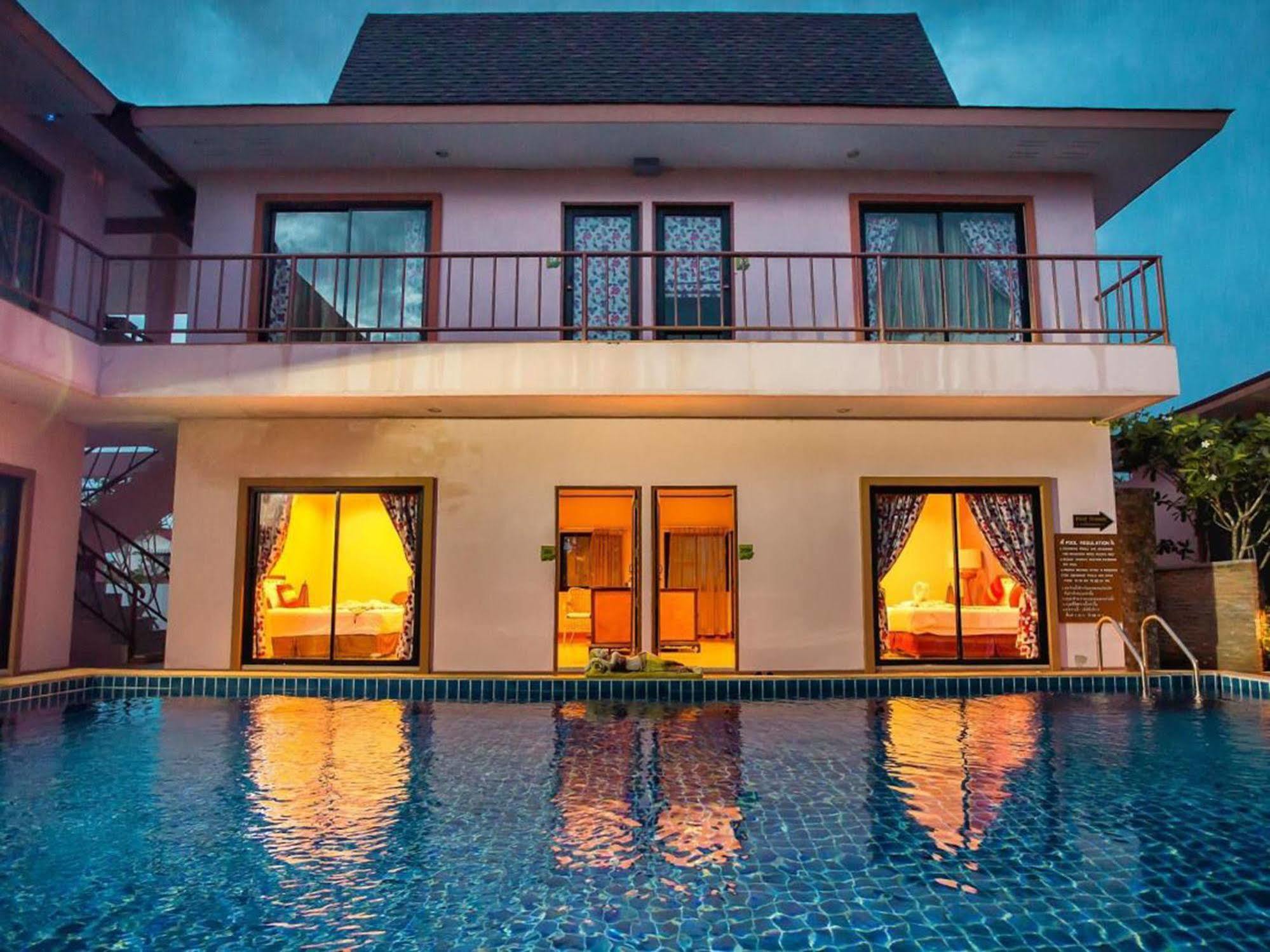 Ploykhumthong Boutique Tempat peranginan 4*
