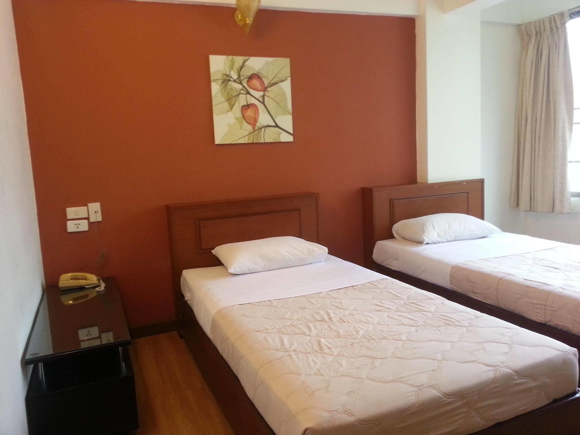 Hotel Crown Bts Nana Bangkok