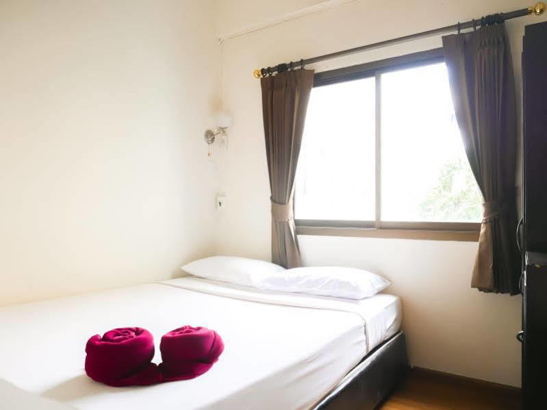 Hotel Four Sons Village 2*