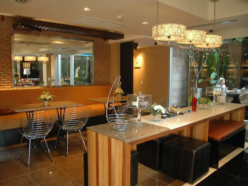 Guest house Silom Convent Garden 3*