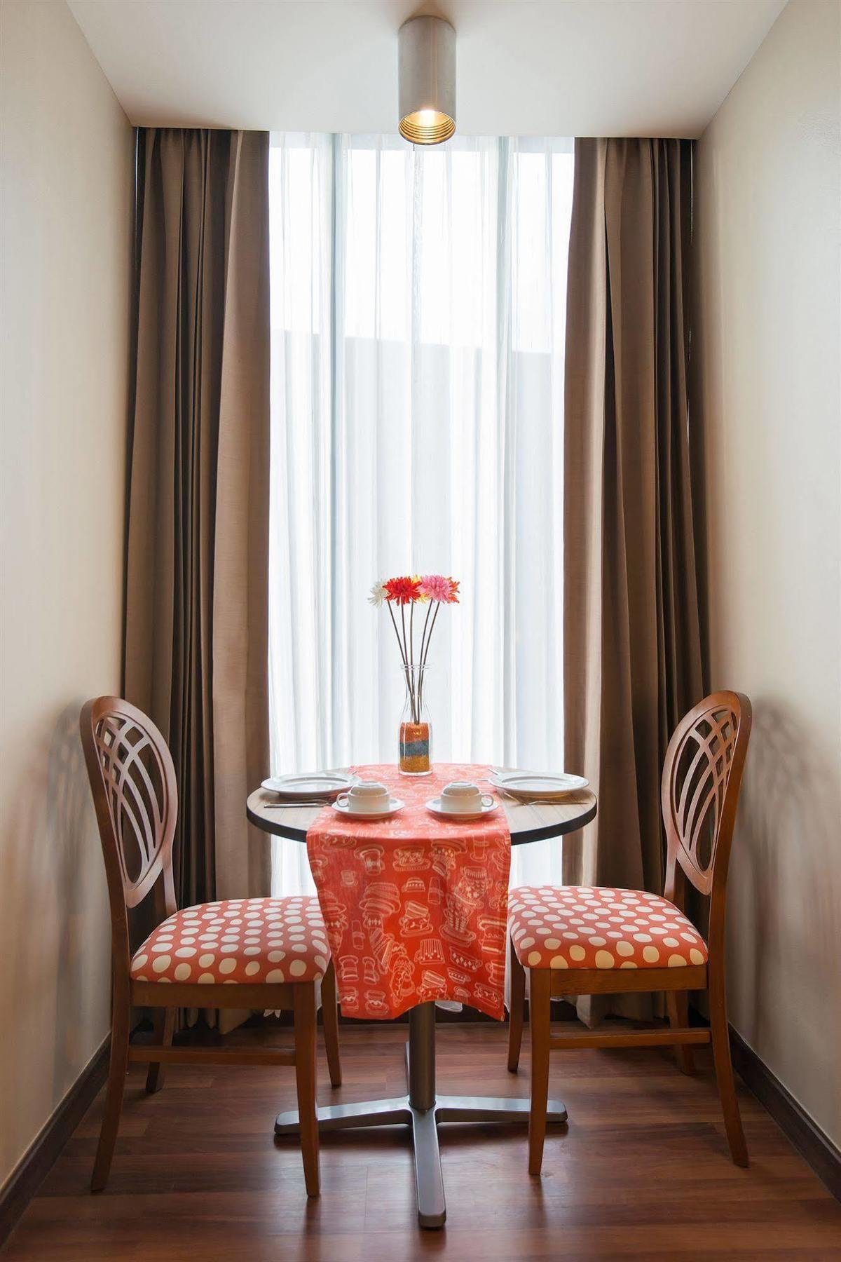 Hotel Marsi Bangkok
