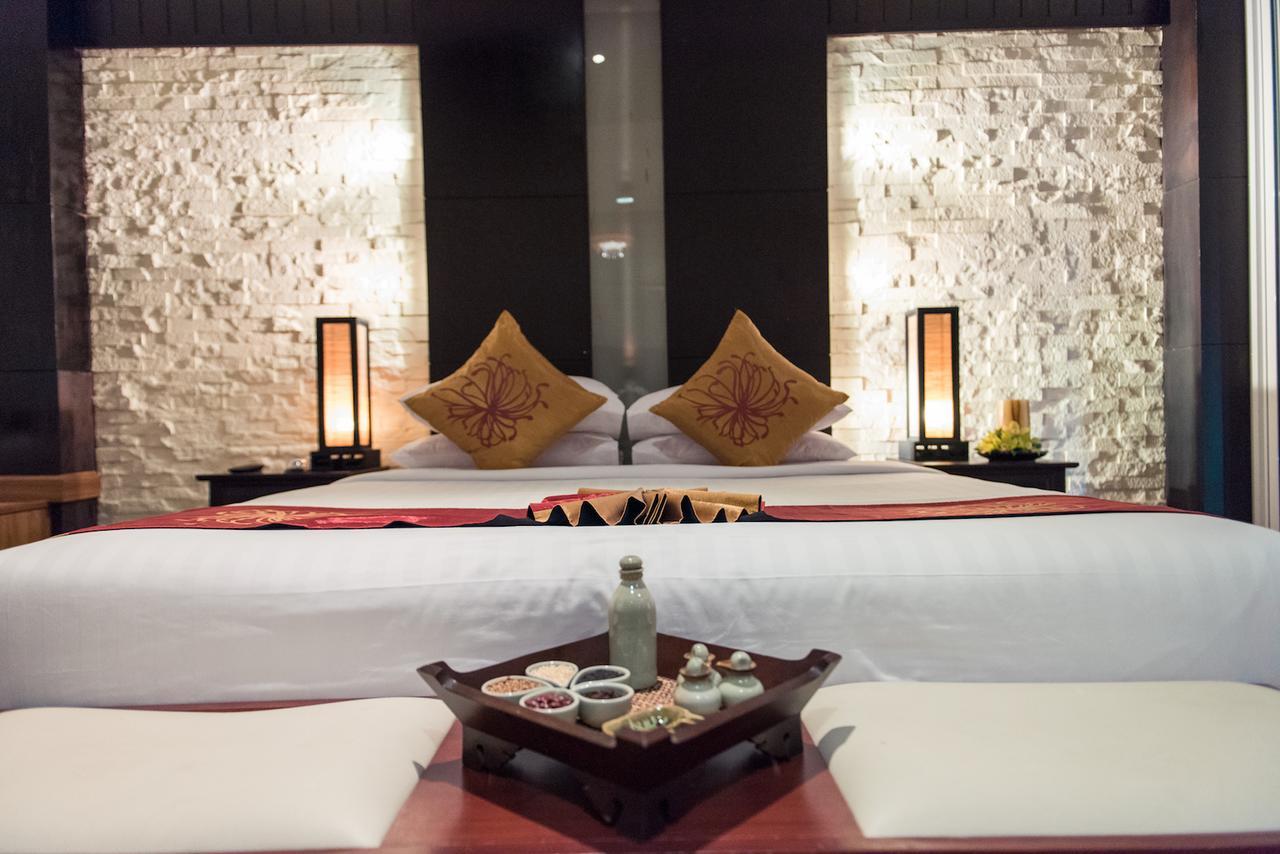 Natural And Resort Bangkok