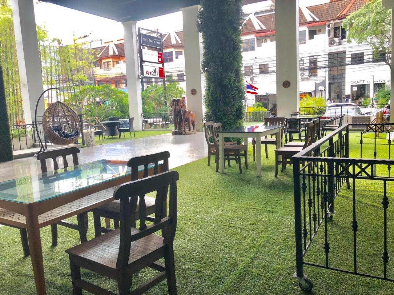 Town In Town Gardent Hotel Bangkok