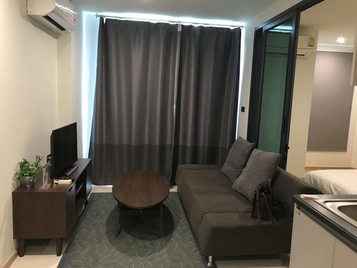 Apartment Hue Sukhumvit Phra Khanong Bangkok