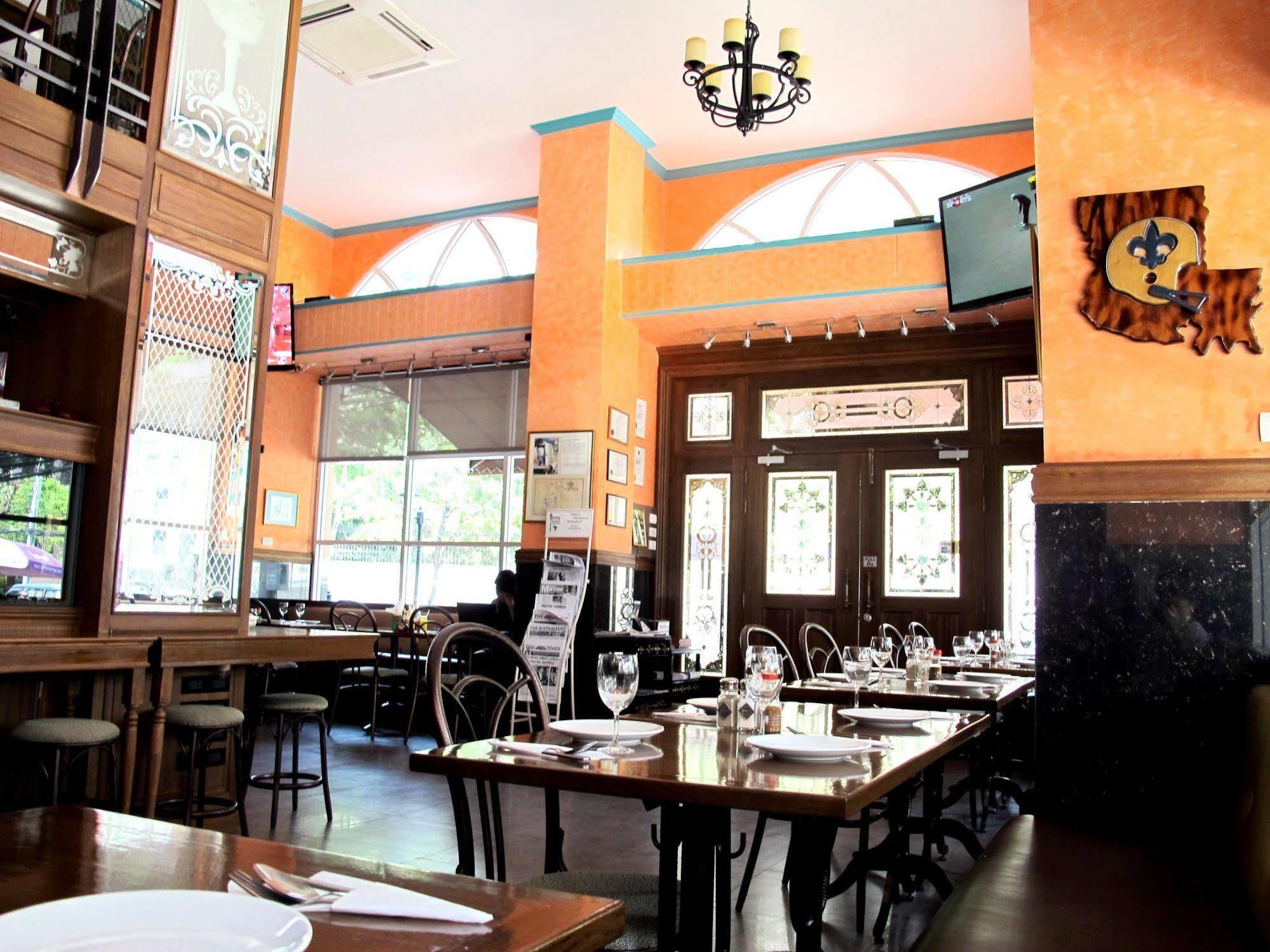 Hotel Bourbon St. Boutique Banguecoque