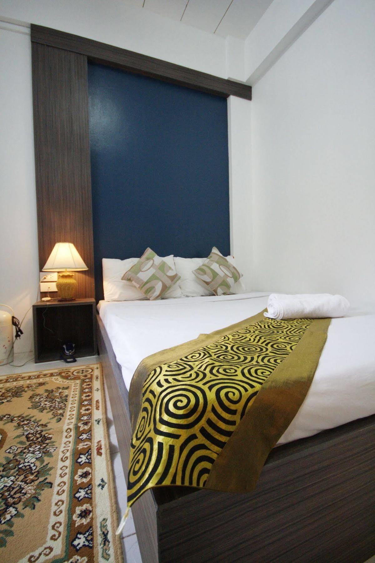 Riski Bangkok-noi - Wasit Aparthotel Banguecoque