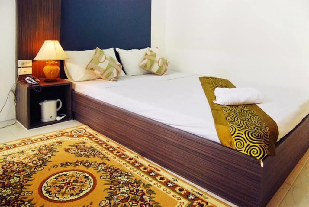 Riski Bangkok-noi - Wasit Aparthotel