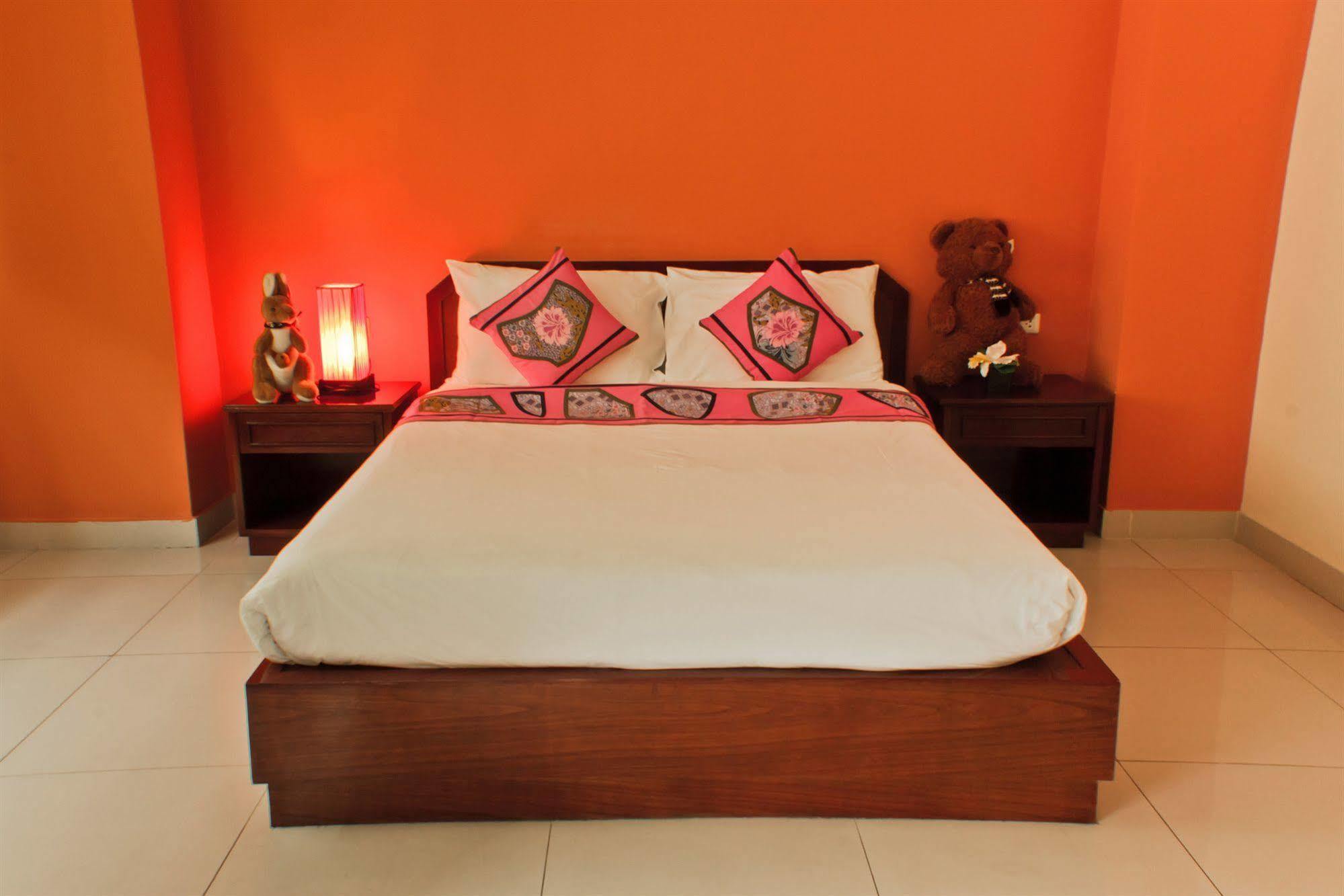 Sivalai Place Hotel