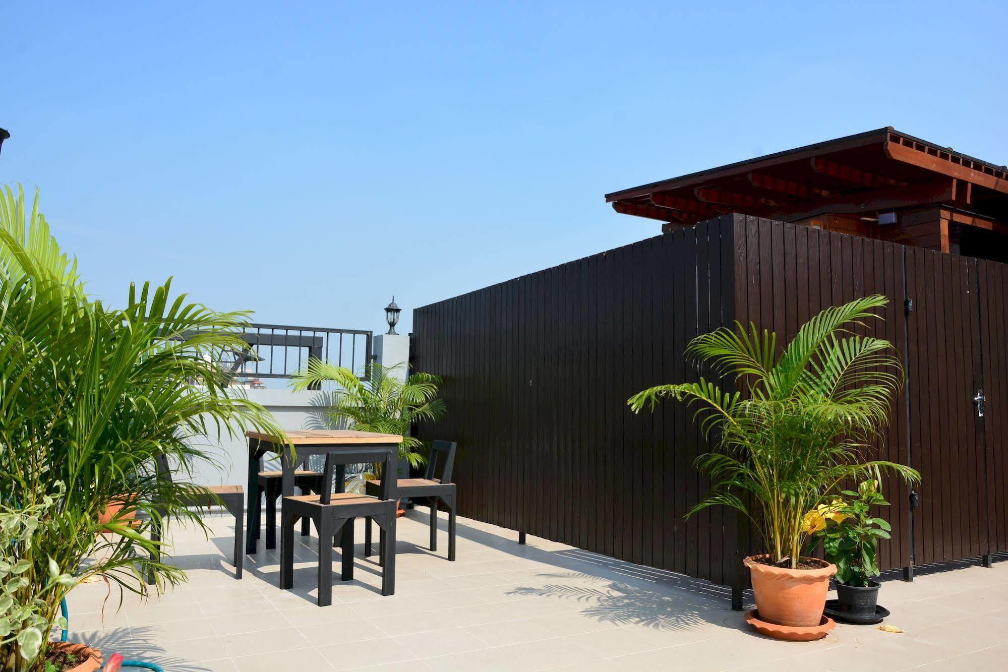 Gasthuis Adamaz House 2*