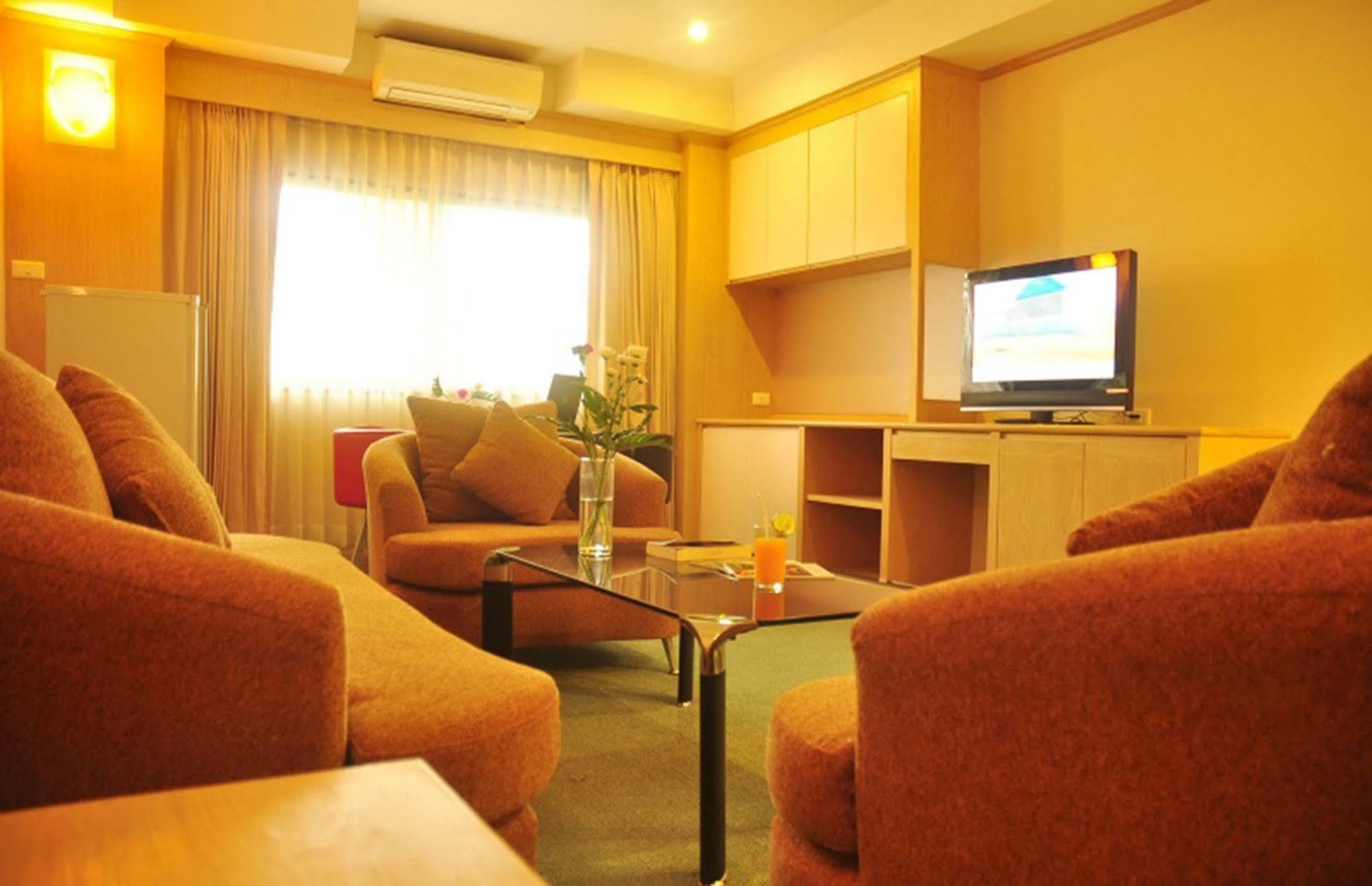 Inn Dt - Pratunam 2*