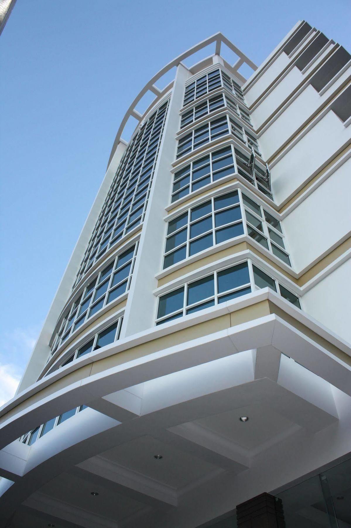 Miloft Sathorn - Sha Certified 5* Banguecoque