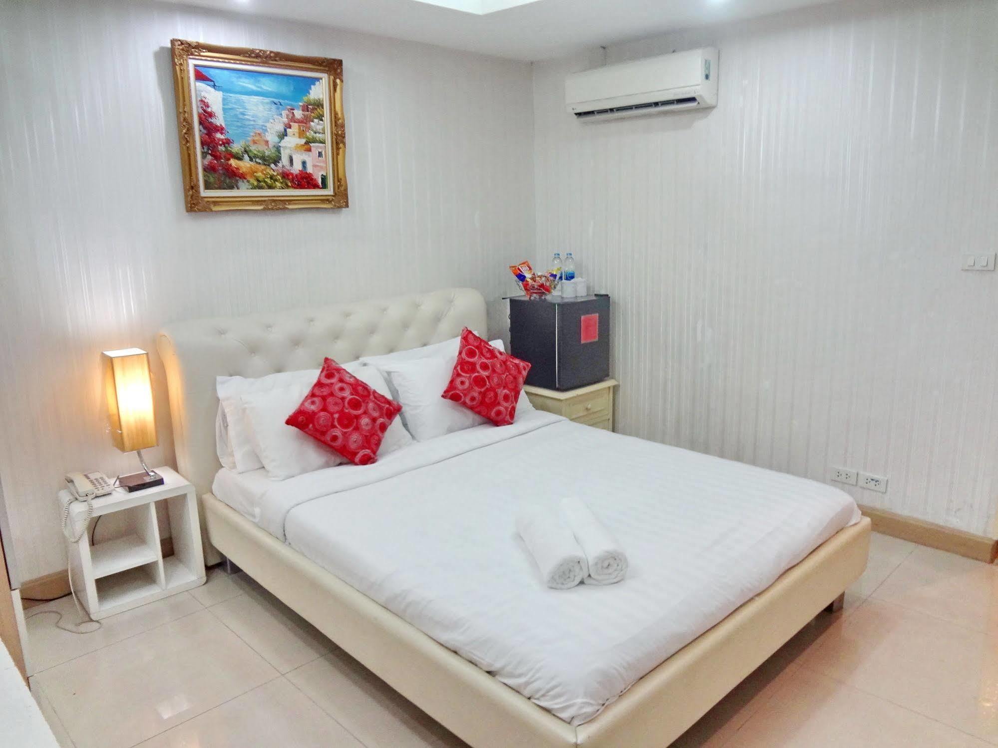 Hotel Diamond Silom