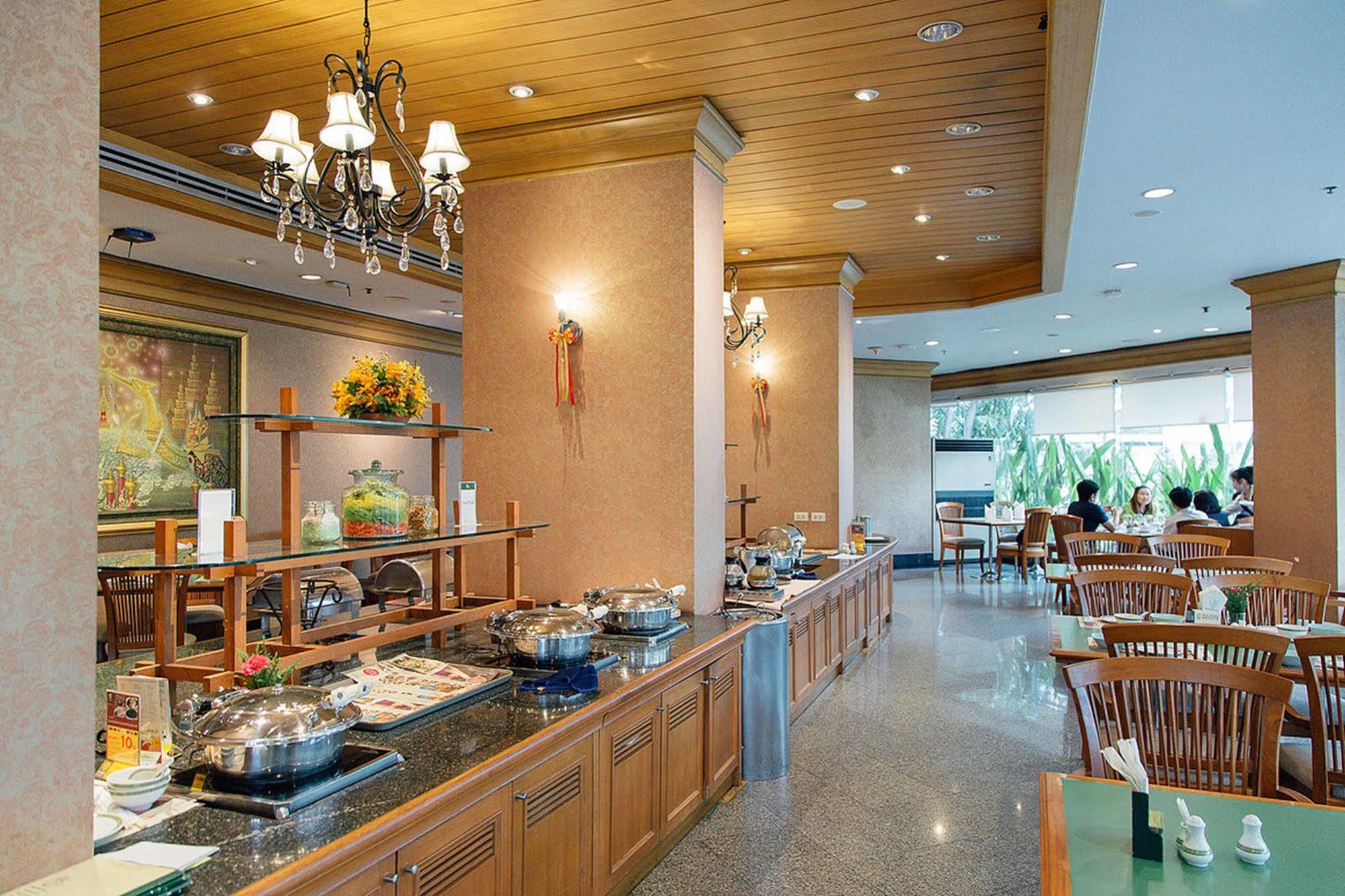 Hotel Grand Diamond Bangkok