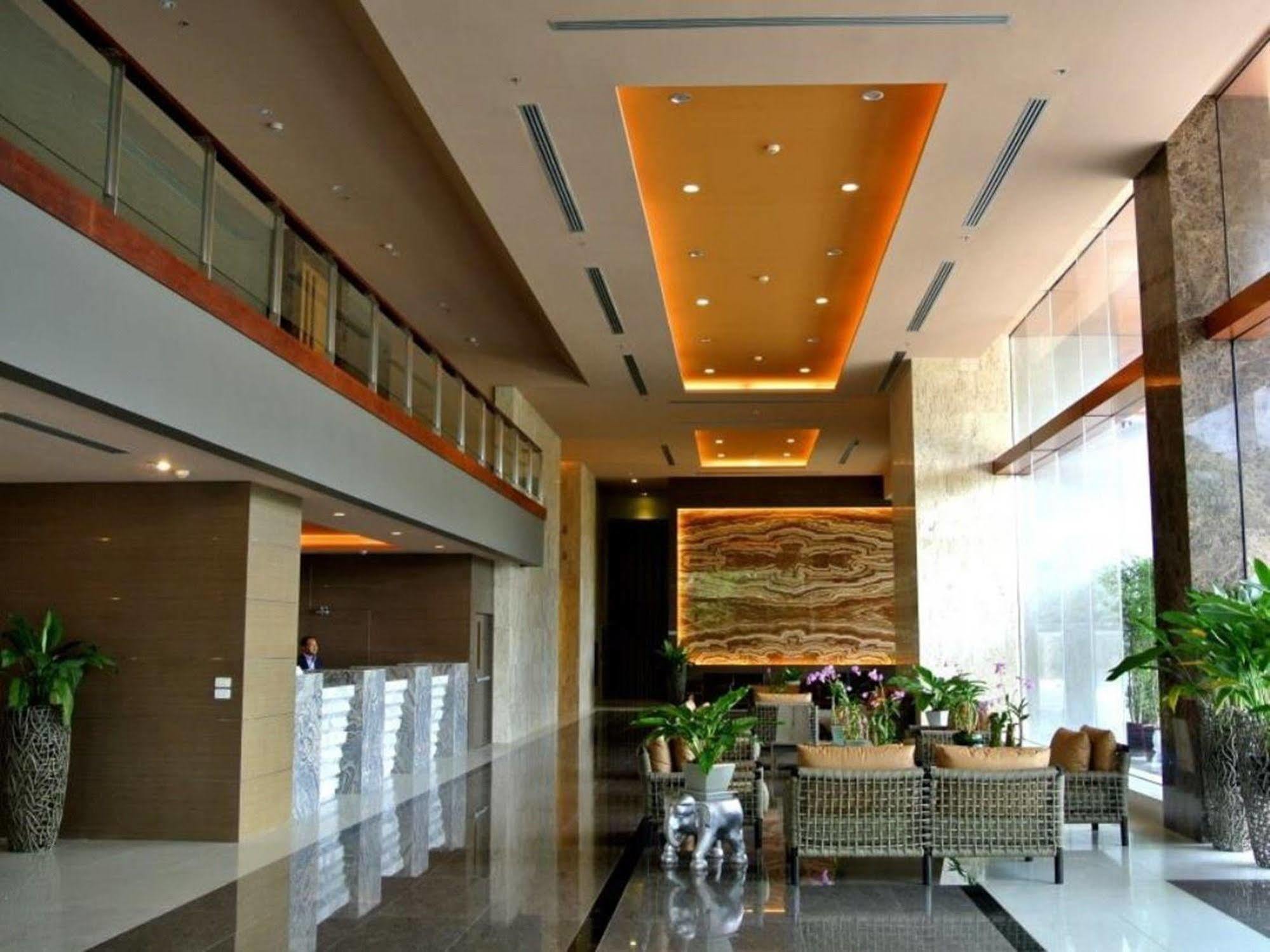 Hotel Grand Howard