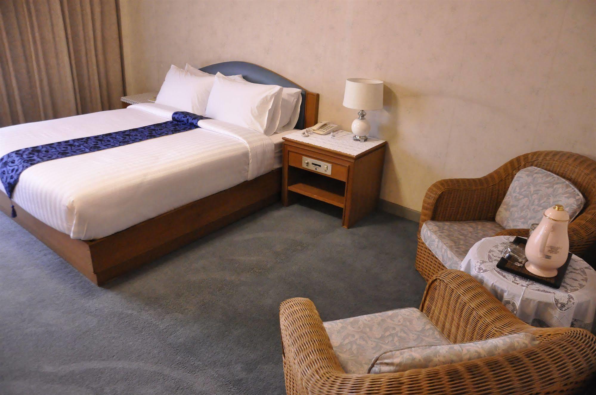 Trocadero Hotel