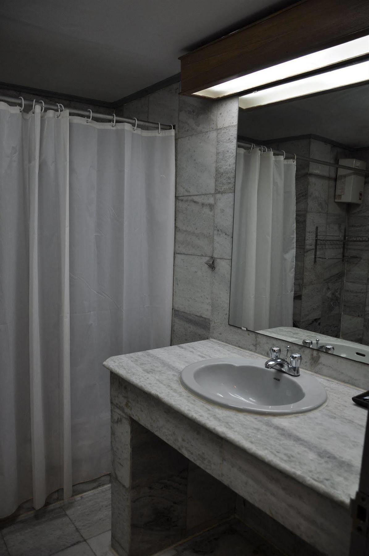 Hotel Trocadero 3*