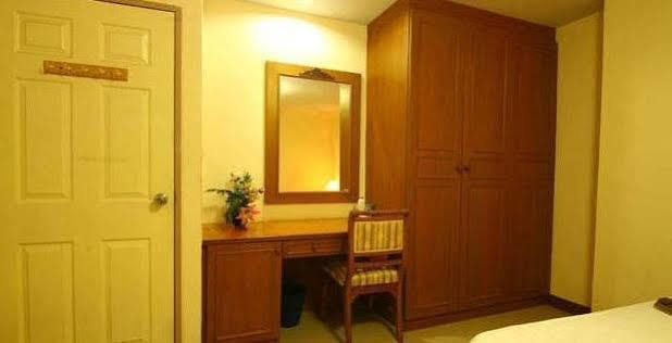 Omni Aparts-hotel Bangkok
