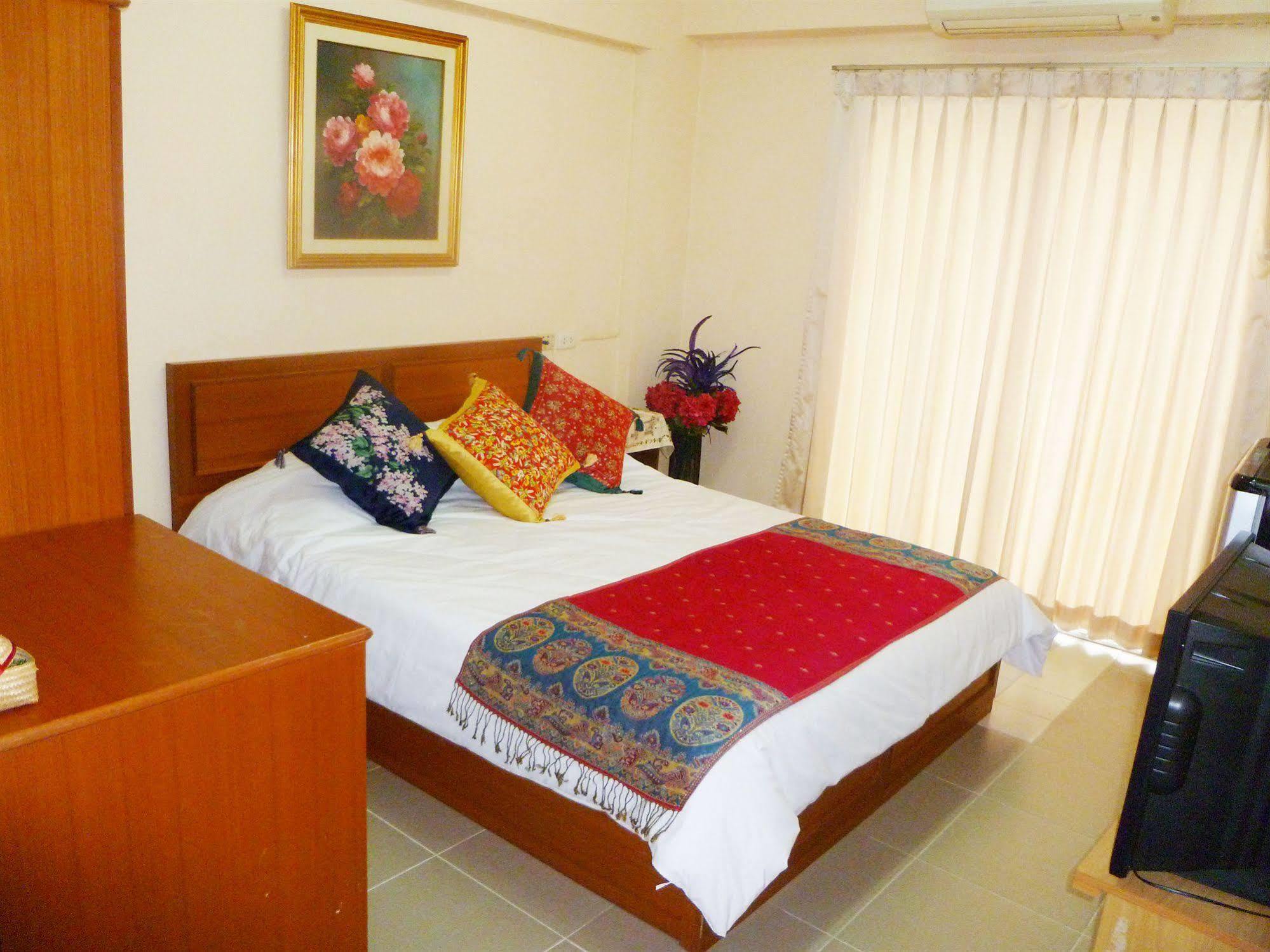 Thanapa Place Motel