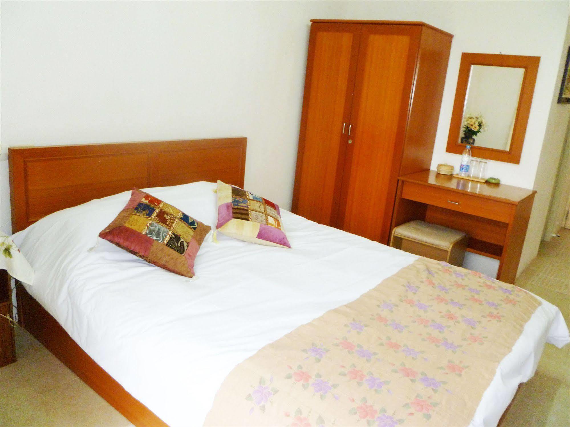 Motel Thanapa Place Bangkok