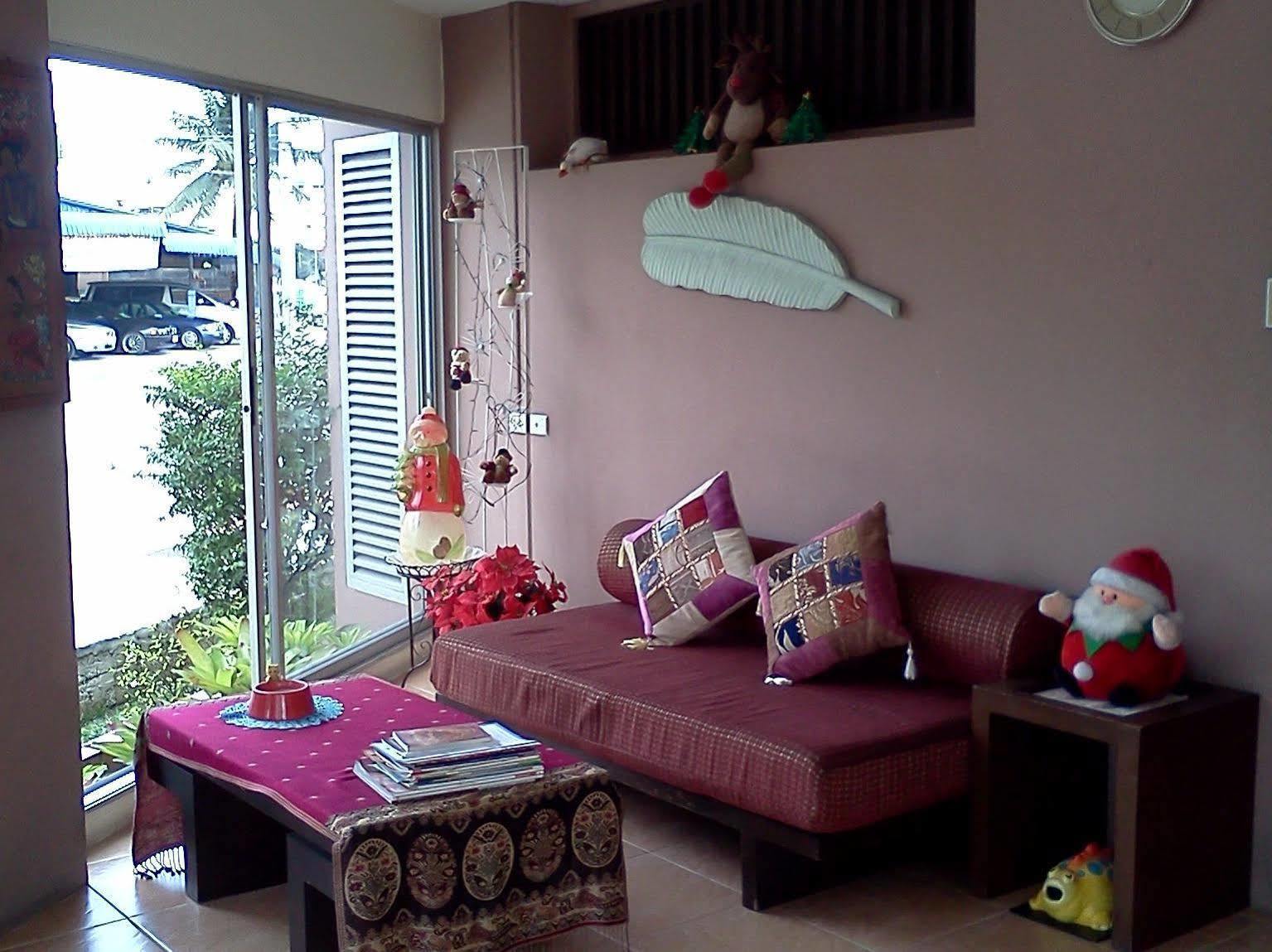 Thanapa Place Motel 2*