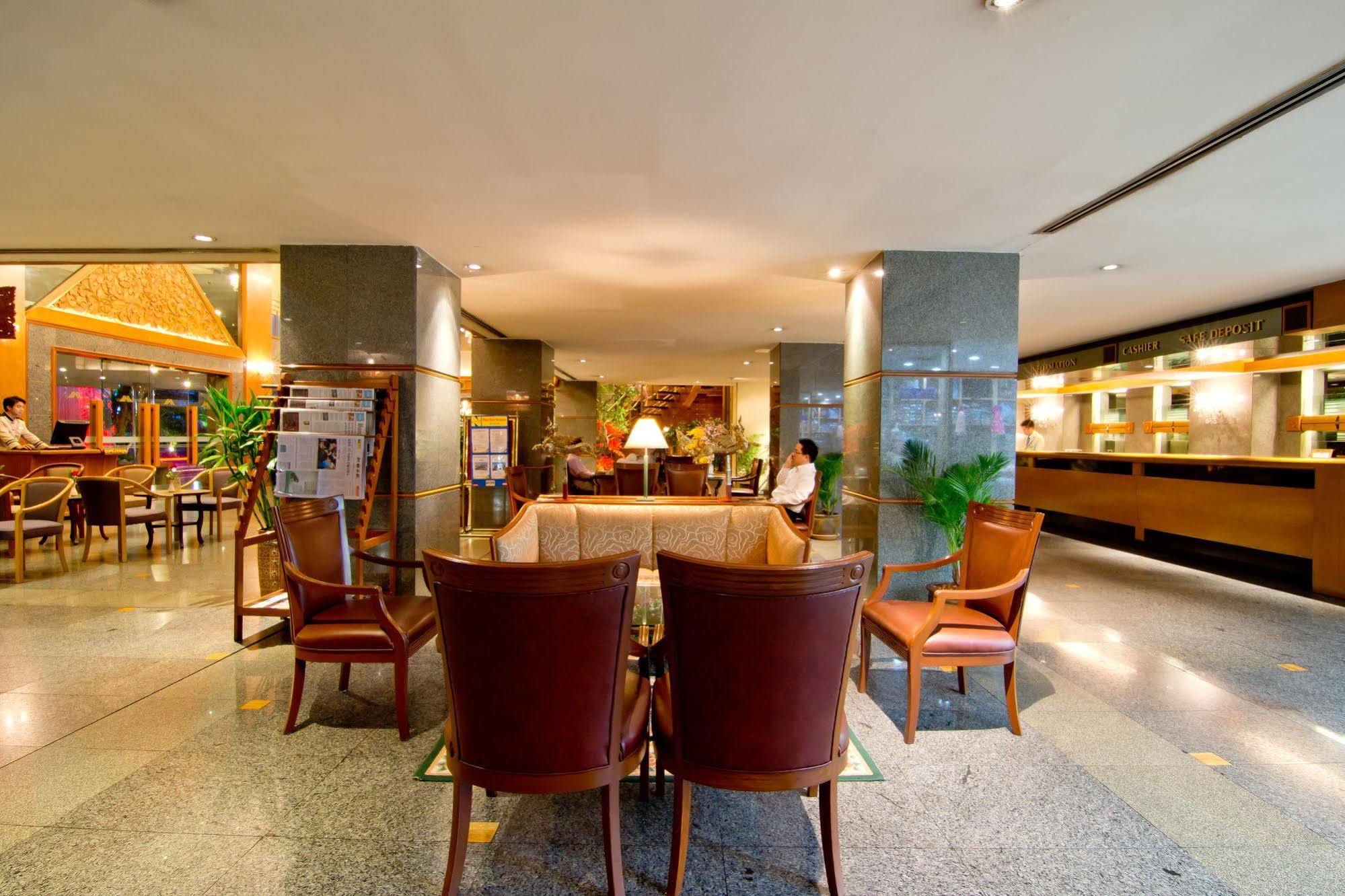 Hotel Manhattan Bangkok
