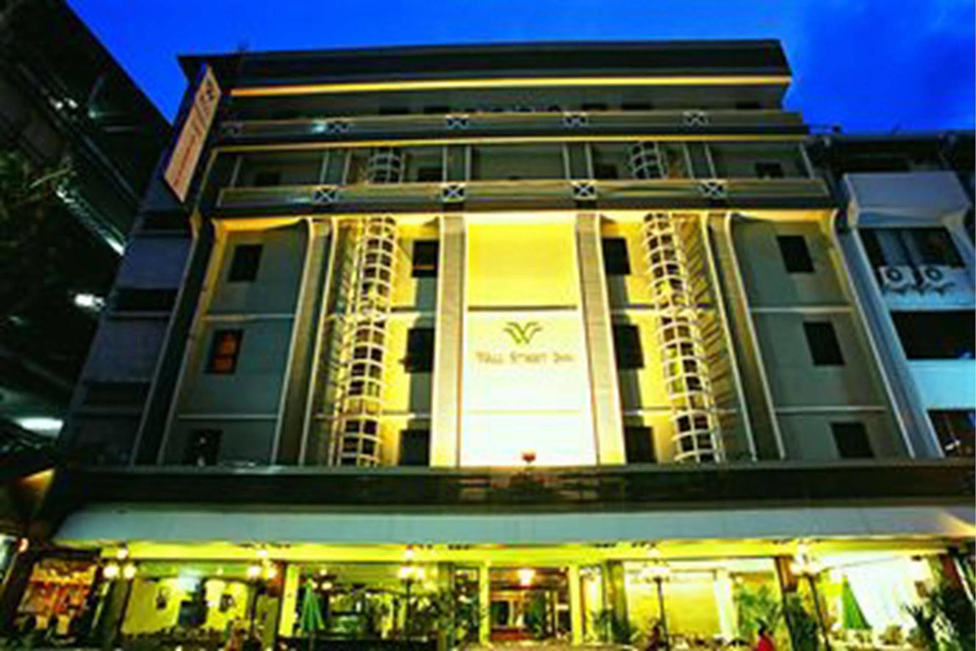 Street Inn, Bangkok