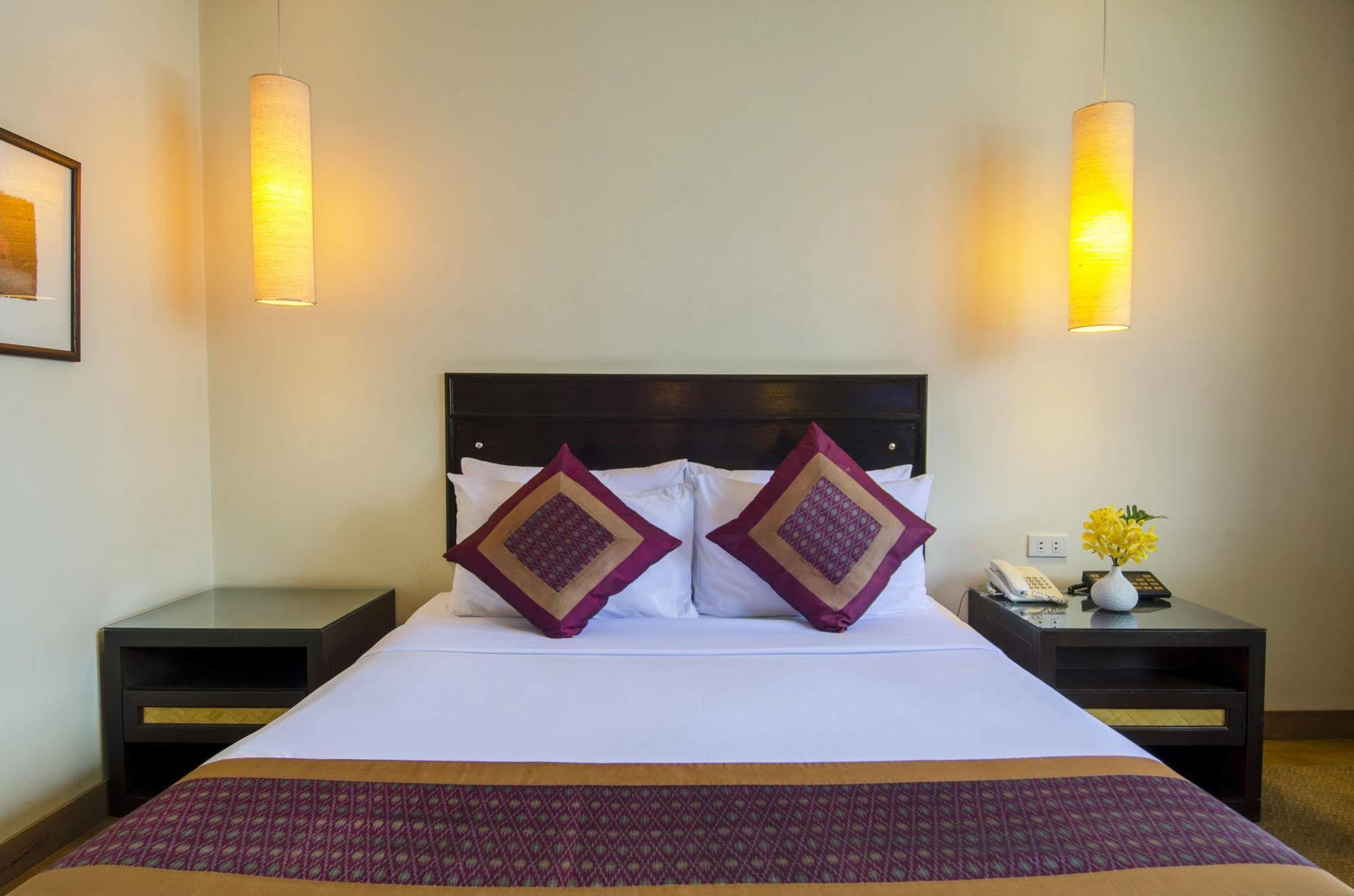 The Tarntawan Surawong 4*