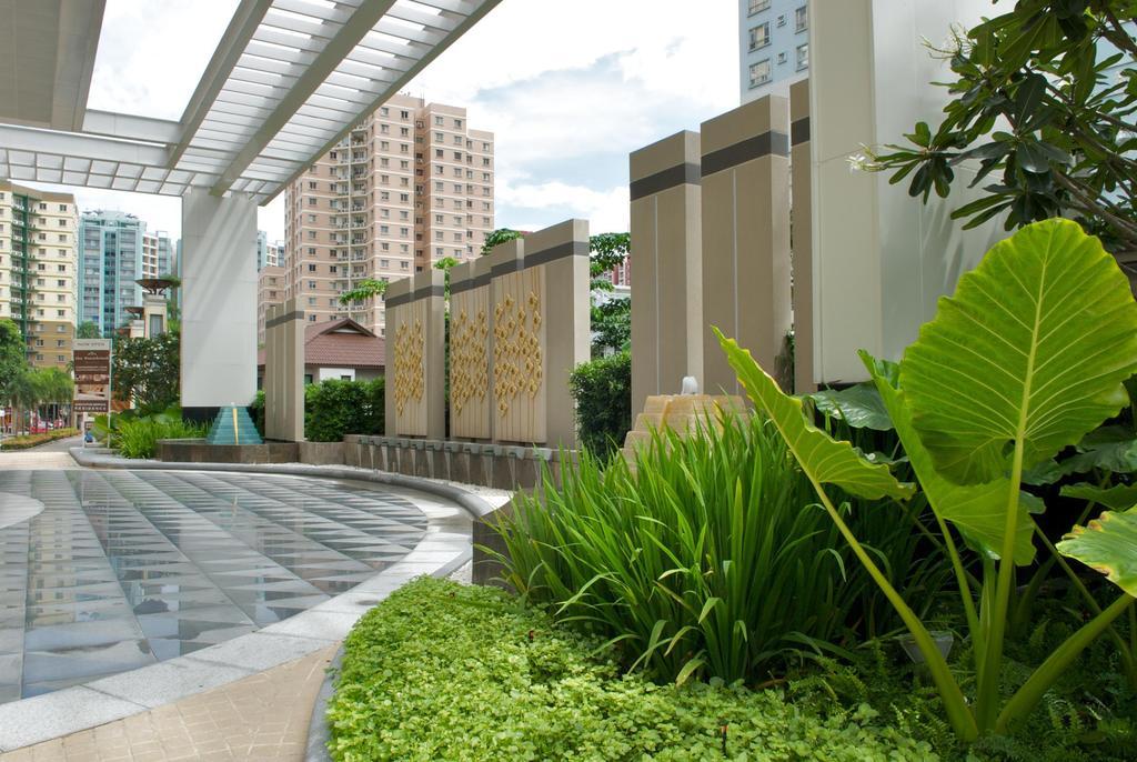 Hotel The Narathiwas & Sathorn Bangkok