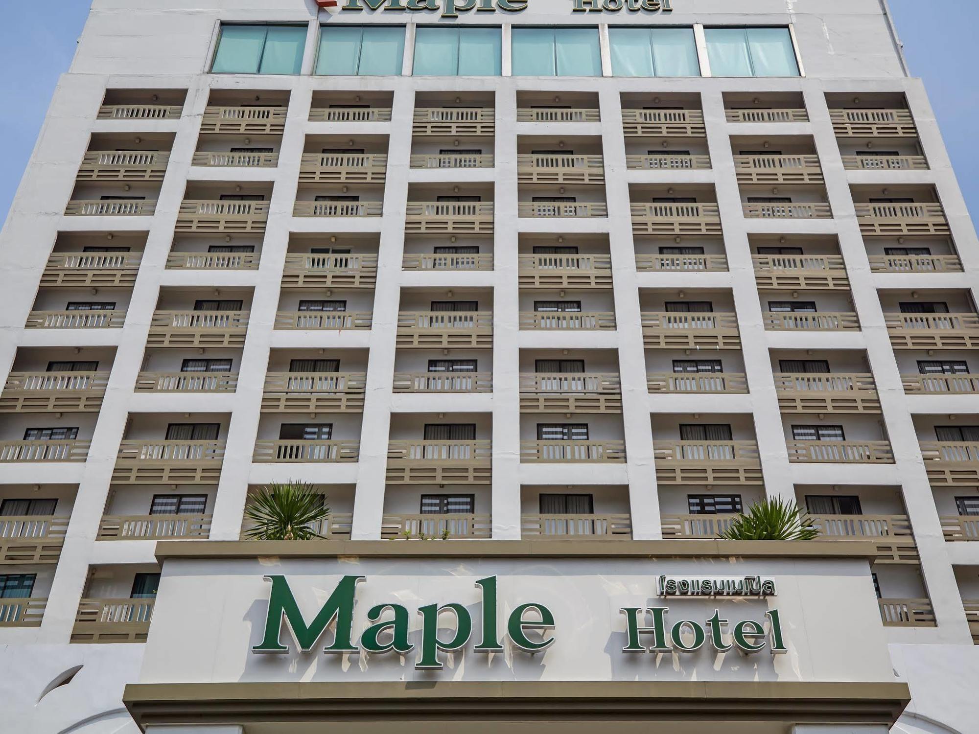 Hotel Maple