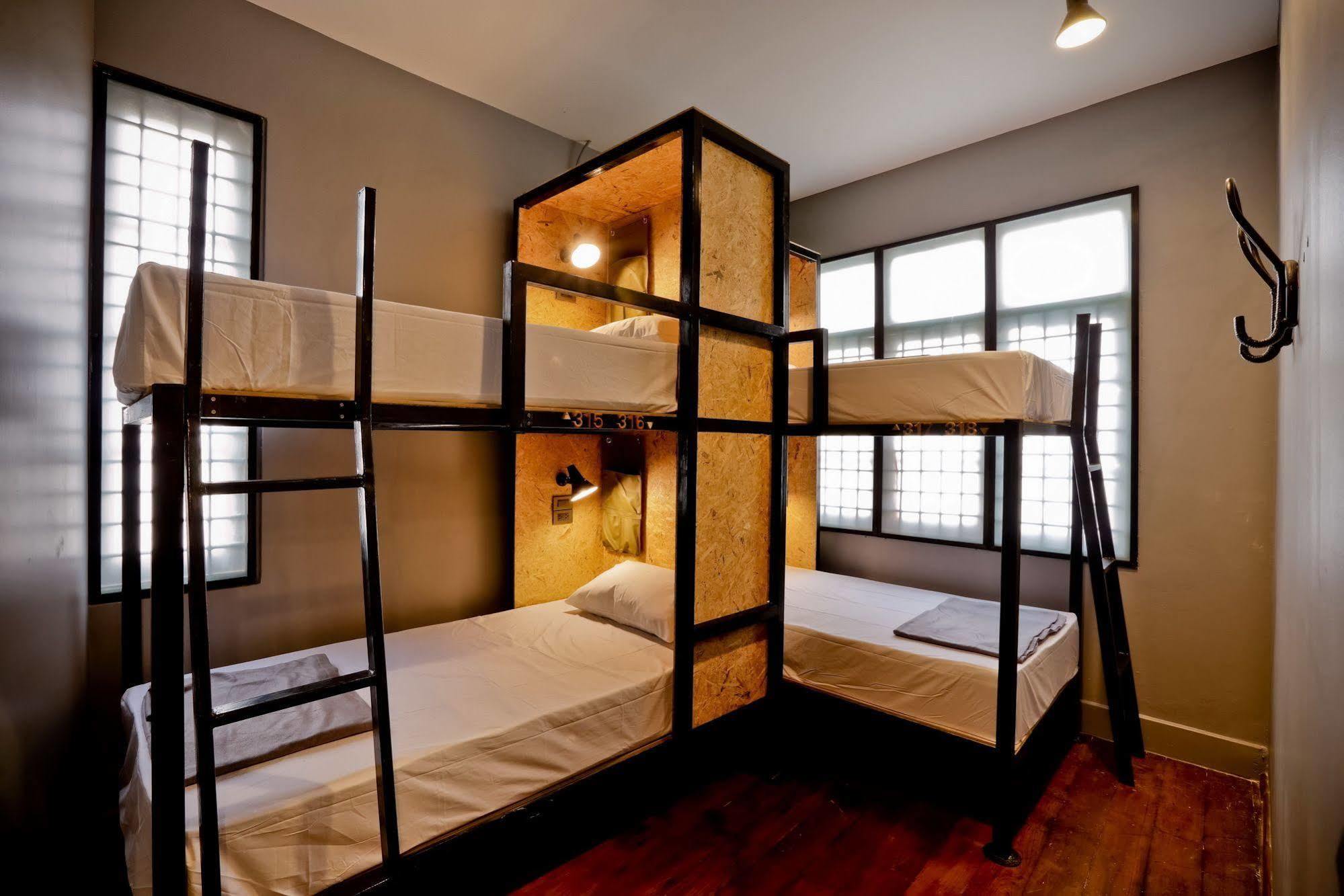 Bed And Bike Hostel *