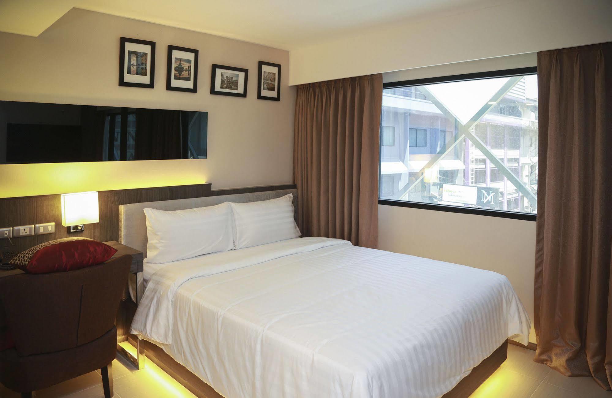 Double One By Aspira Hotel Bangkok
