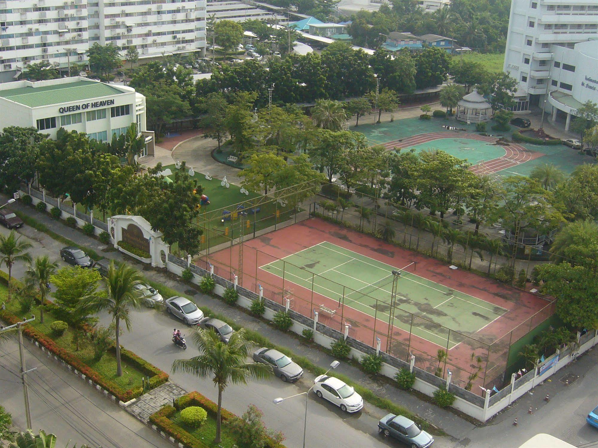 Impact Muang Thong Thani Service Apartment