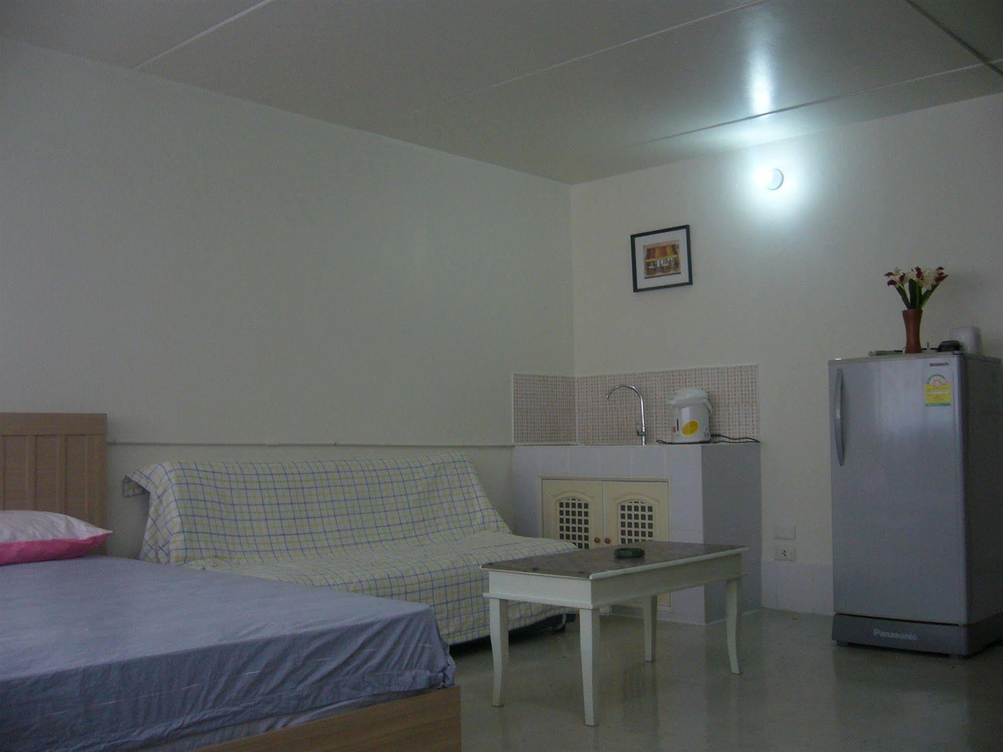 Apartment Impact Muang Thong Thani Service