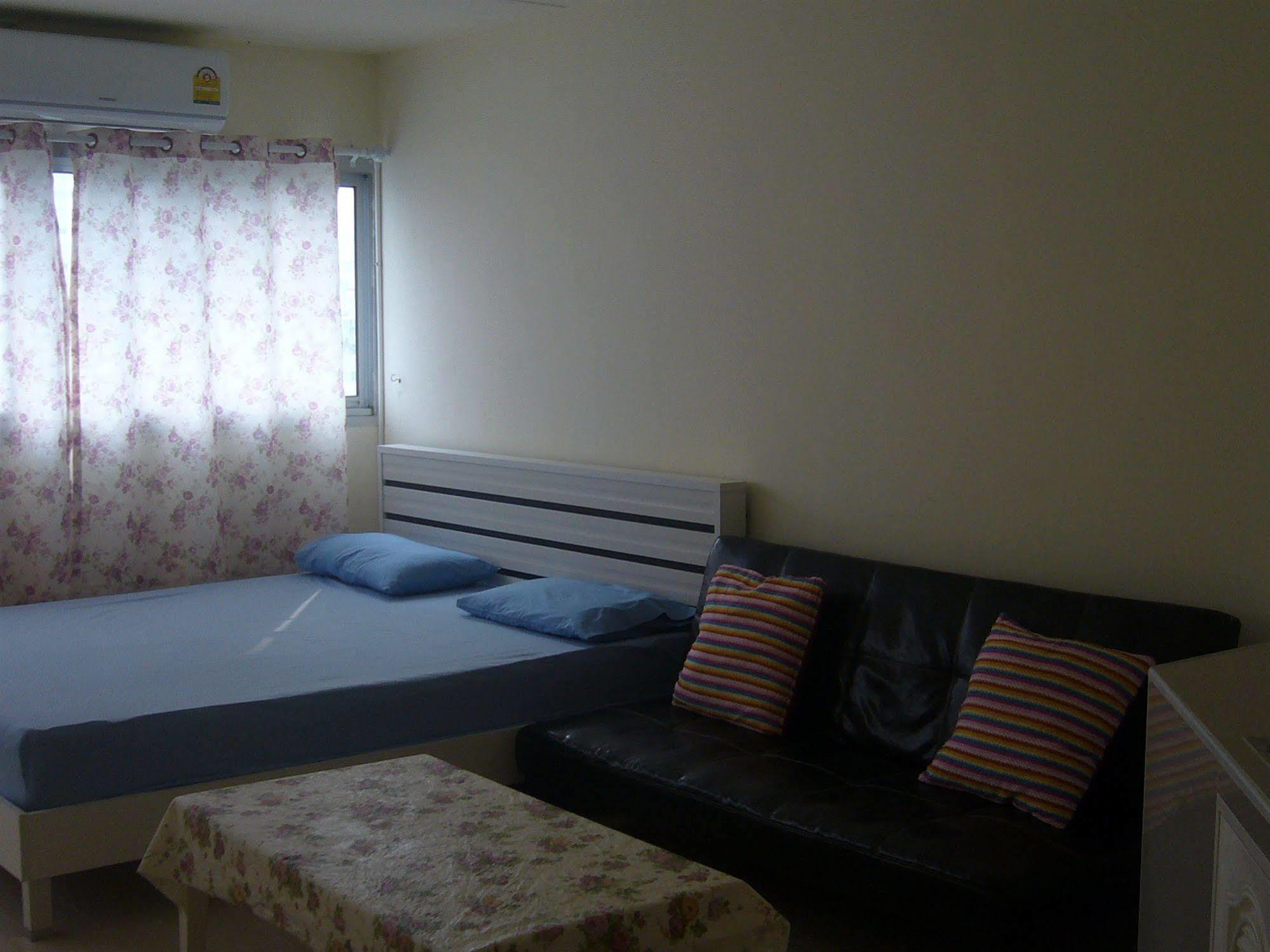 Apartment Impact Muang Thong Thani Service