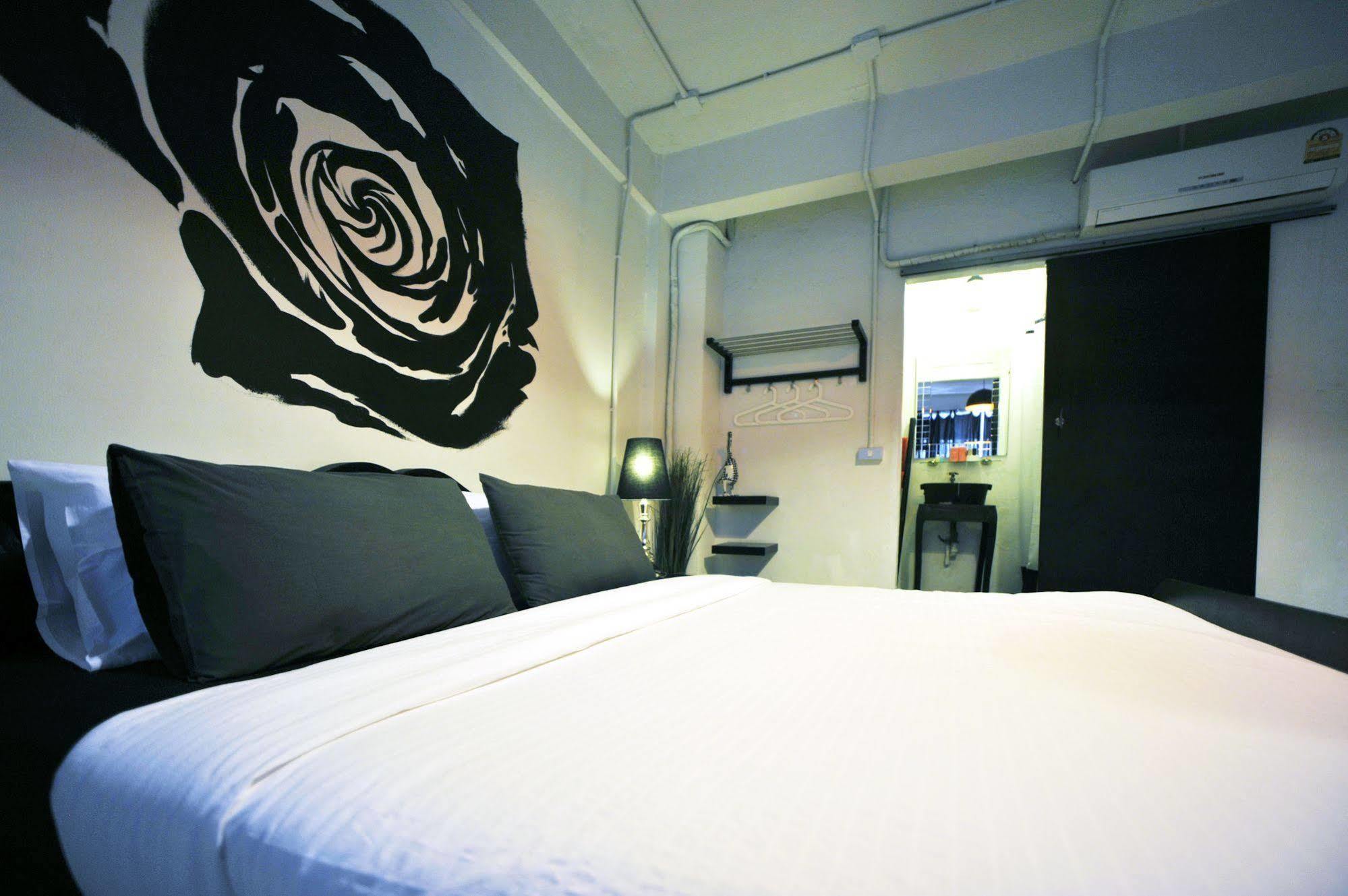 Room@bangkok Boutique Guest house Bangkok