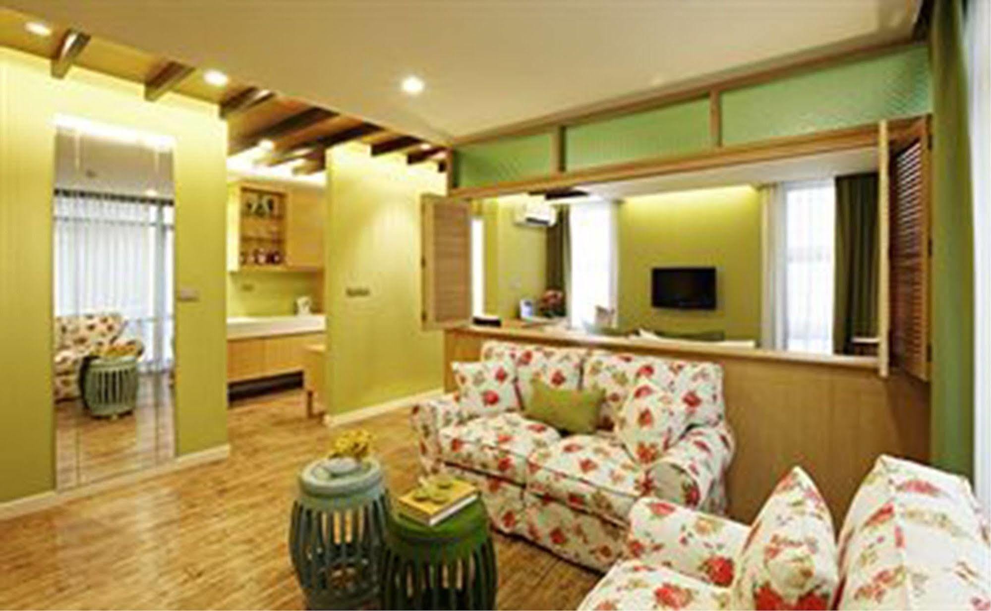 Amber Boutique Silom Hotel Bangkok