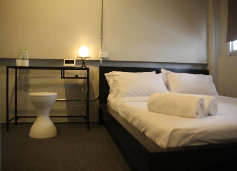 Hostel 3howw Khaosan *
