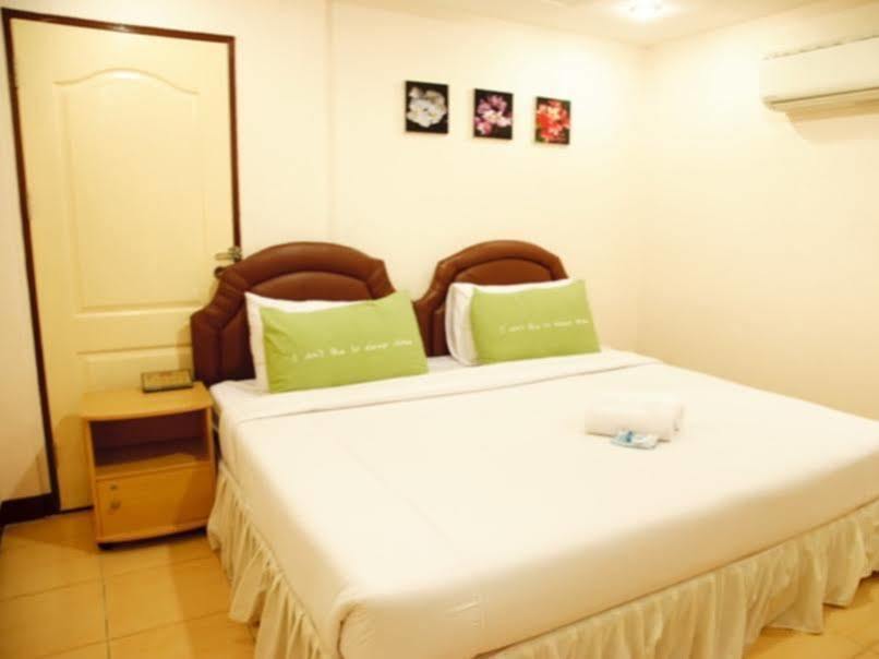 Bed By Tha-Pra Sha Plus Hotel 2*