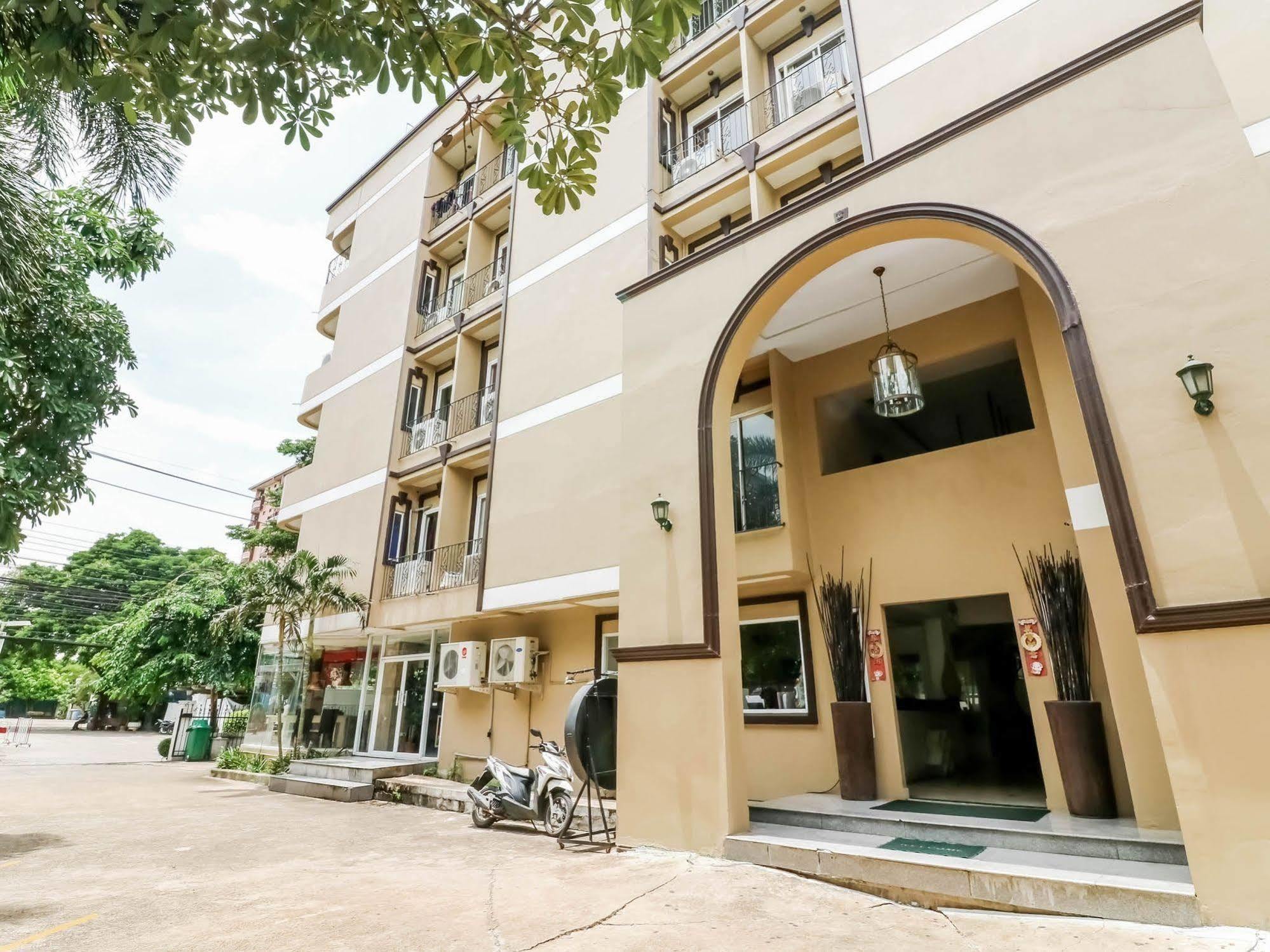 Oyo 254 Royal Pimand Hotel 3*