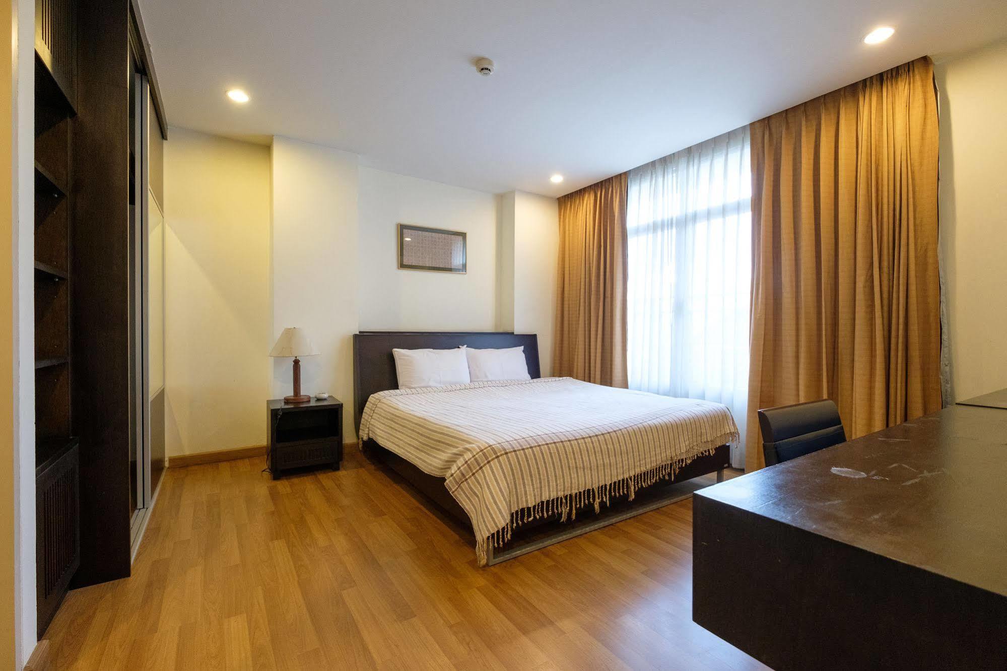 Chadvara Place * Bangkok