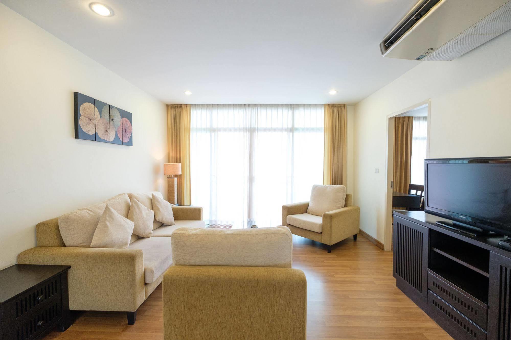 Chadvara Place