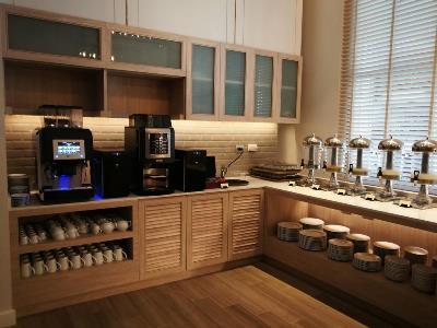 Hyatt Place Sukhumvit 24 Hotel Banguecoque