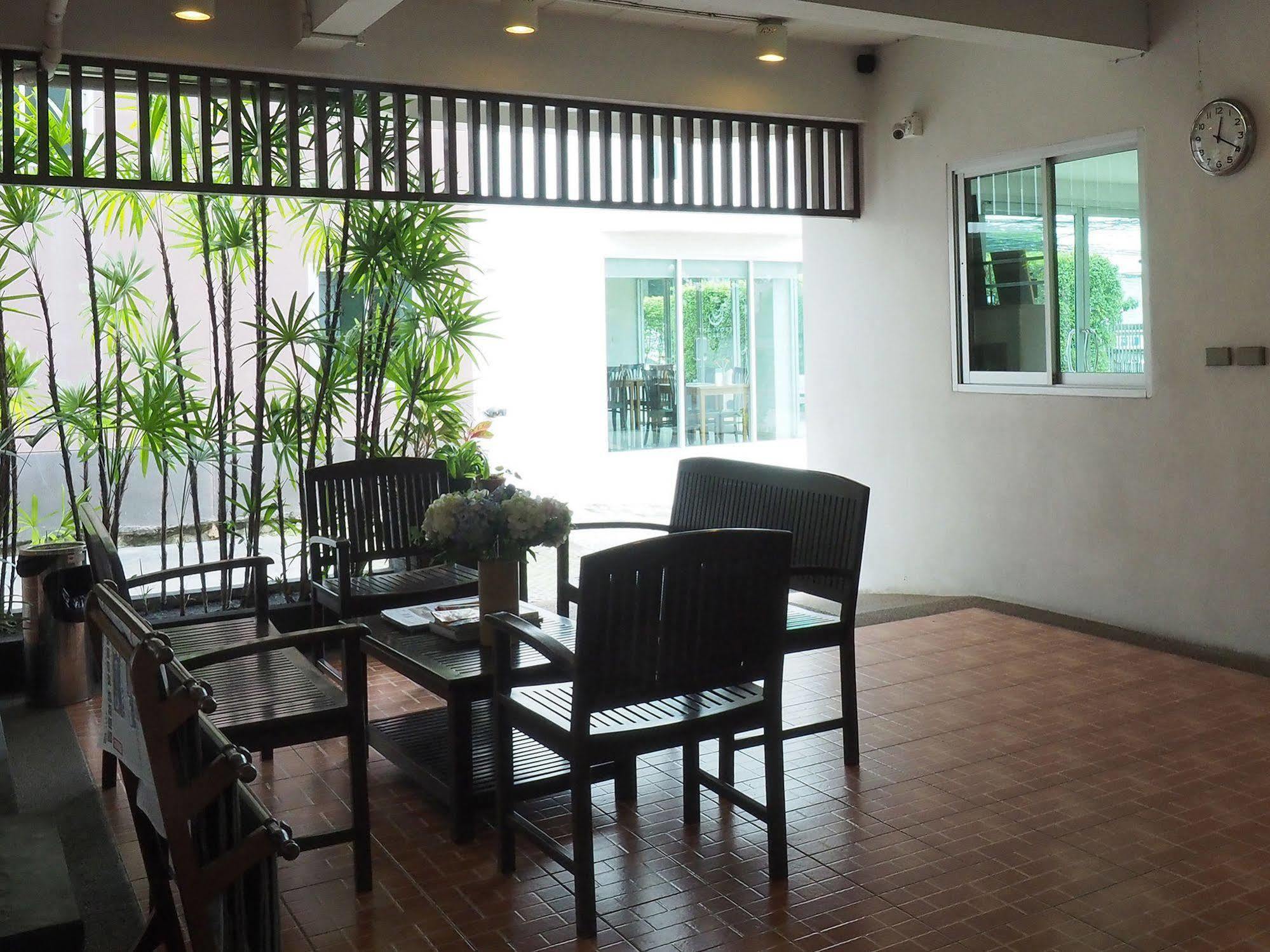 Hotel The Ivory, Suvarnabhumi Airport Bangkok