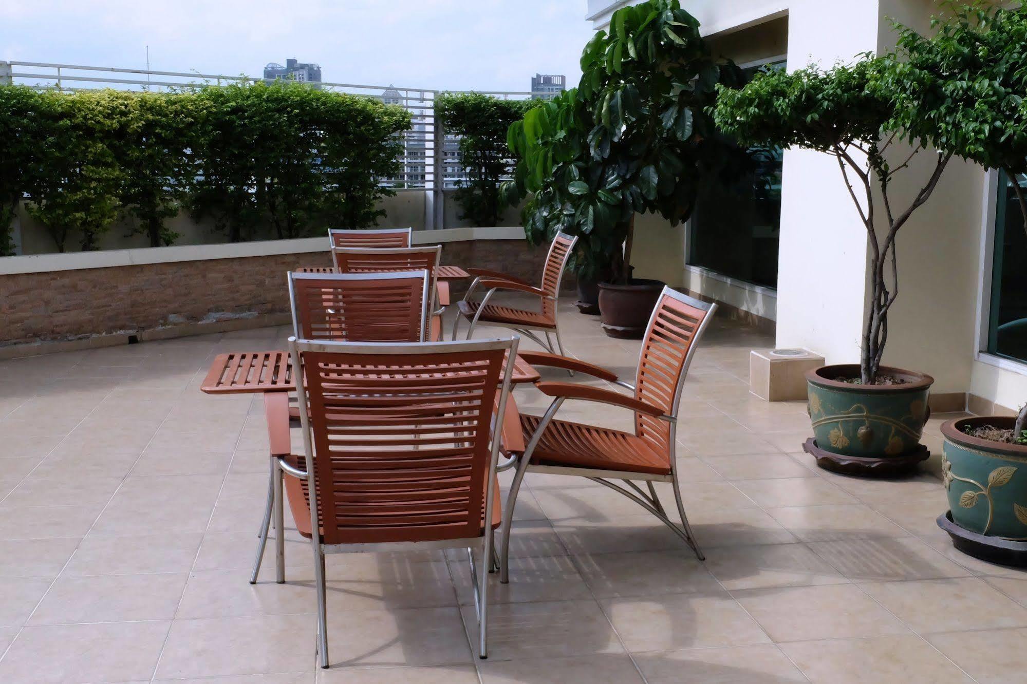 Hotel Marriott Executive Bangkok, Sukhumvit 50 5*