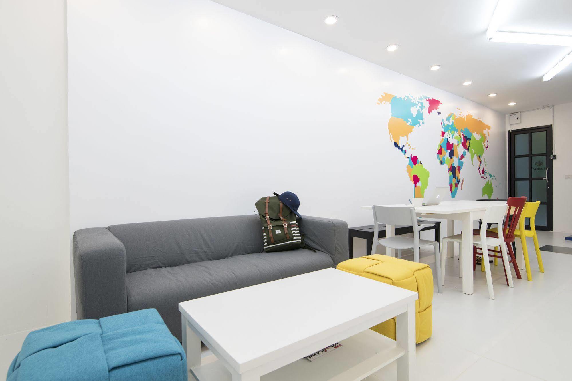 Pixellar Hostel *