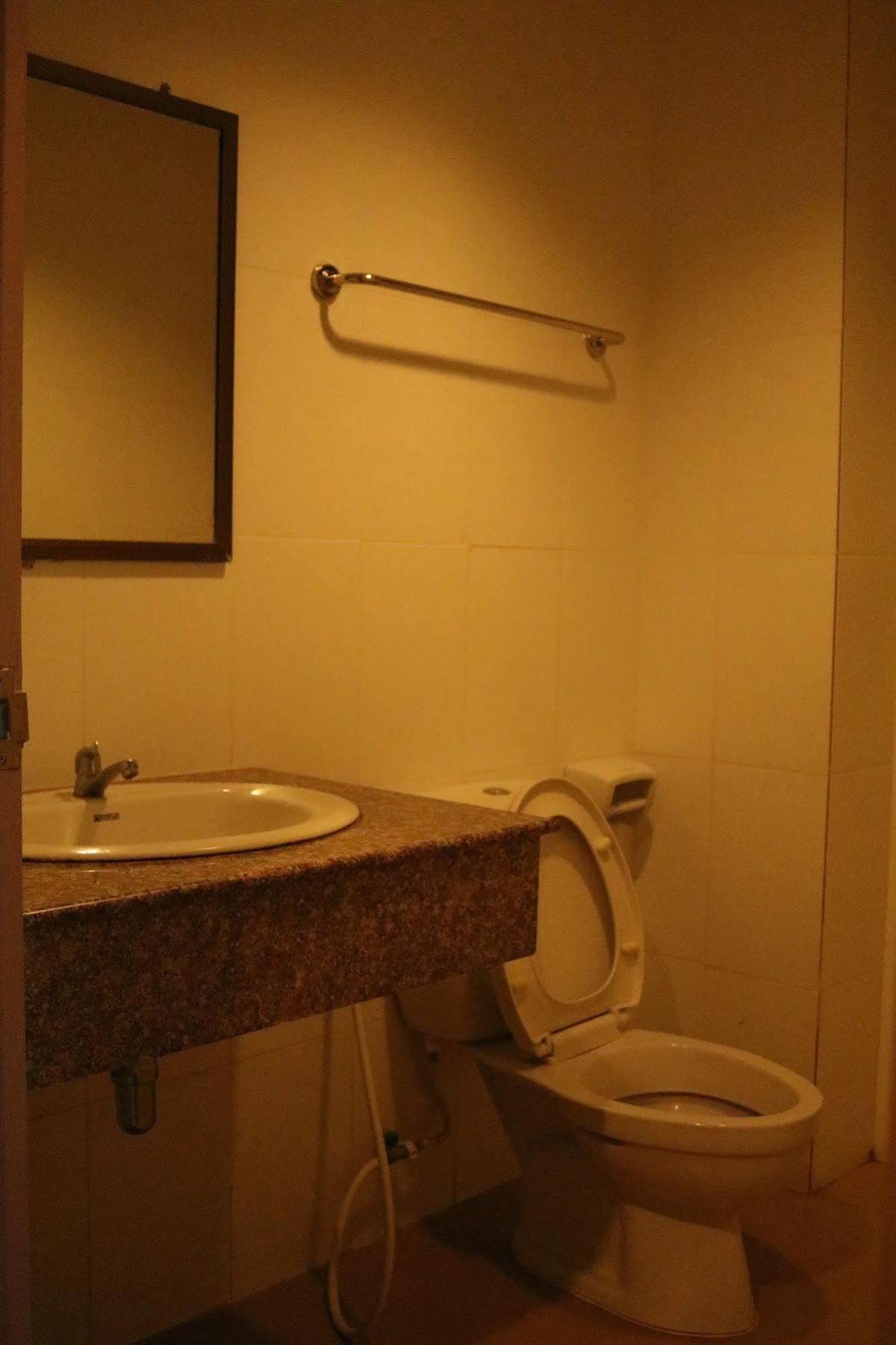 Hotel Suksawad 2*