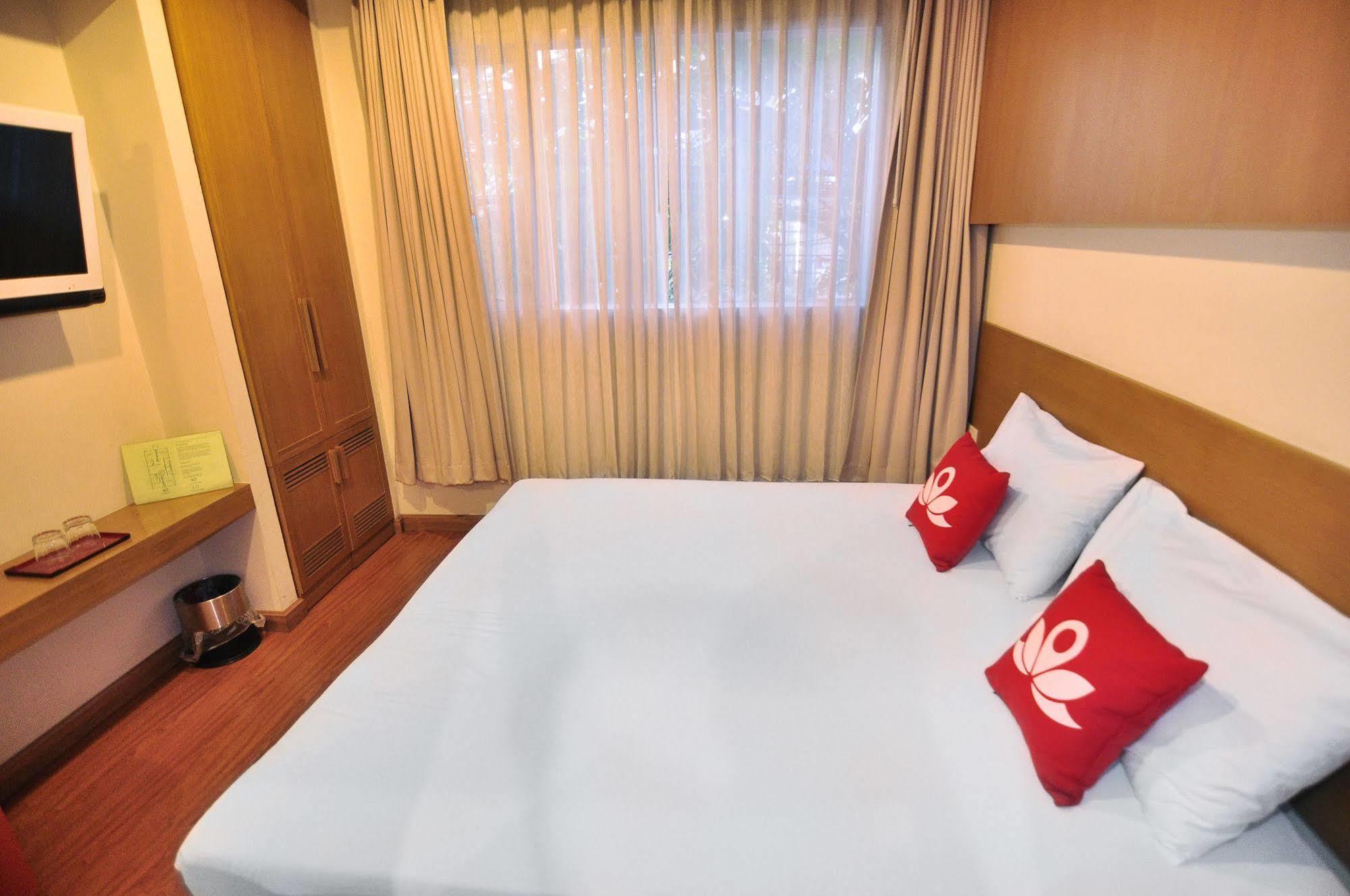 Hotel Zen Surawong