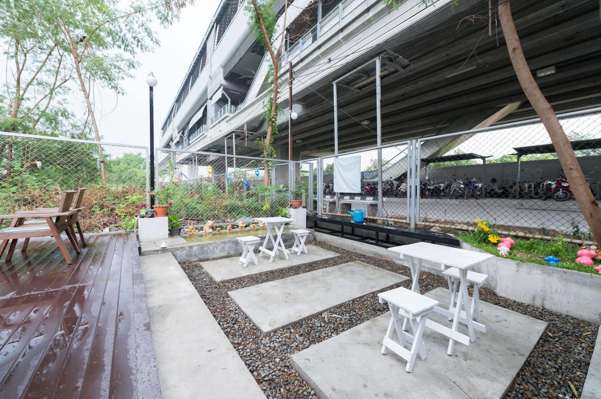Nty Near Suvarnabhumi Airport Asrama