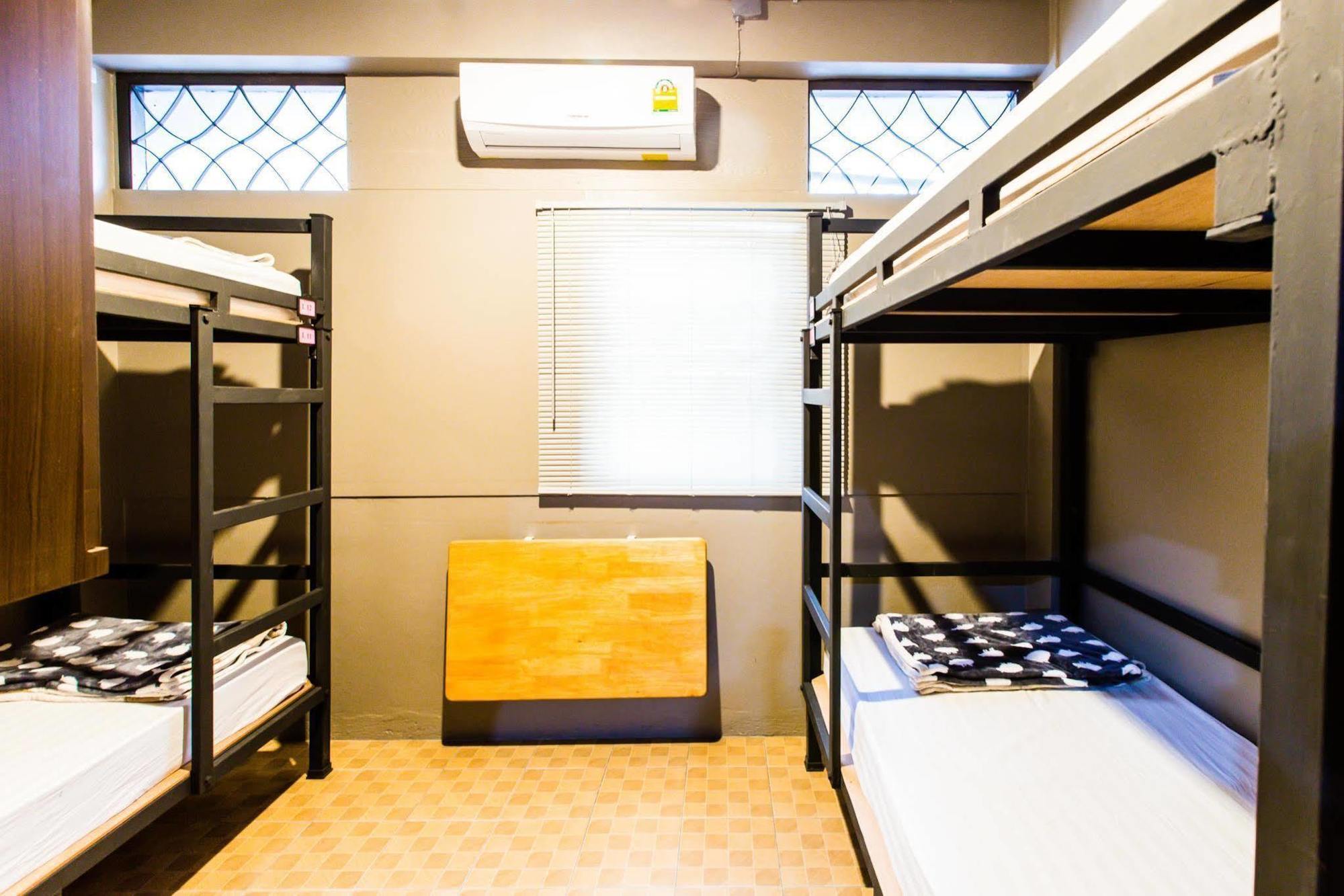 Albergue Hits Banguecoque
